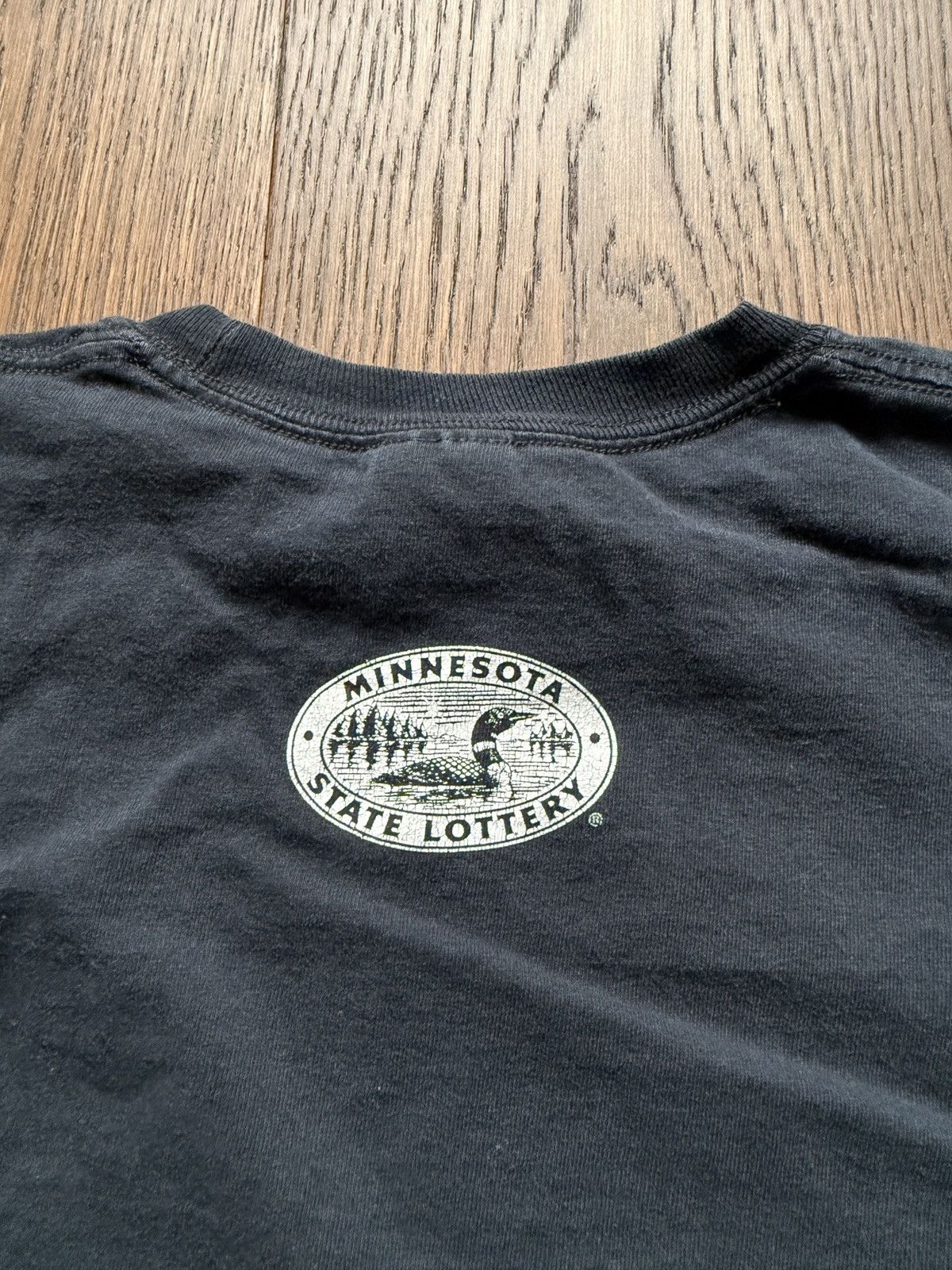 Vintage Vintage Y2K Minnesota Millionaire Lottery Graphic Tee Size US XL / EU 56 / 4 - 5 Thumbnail