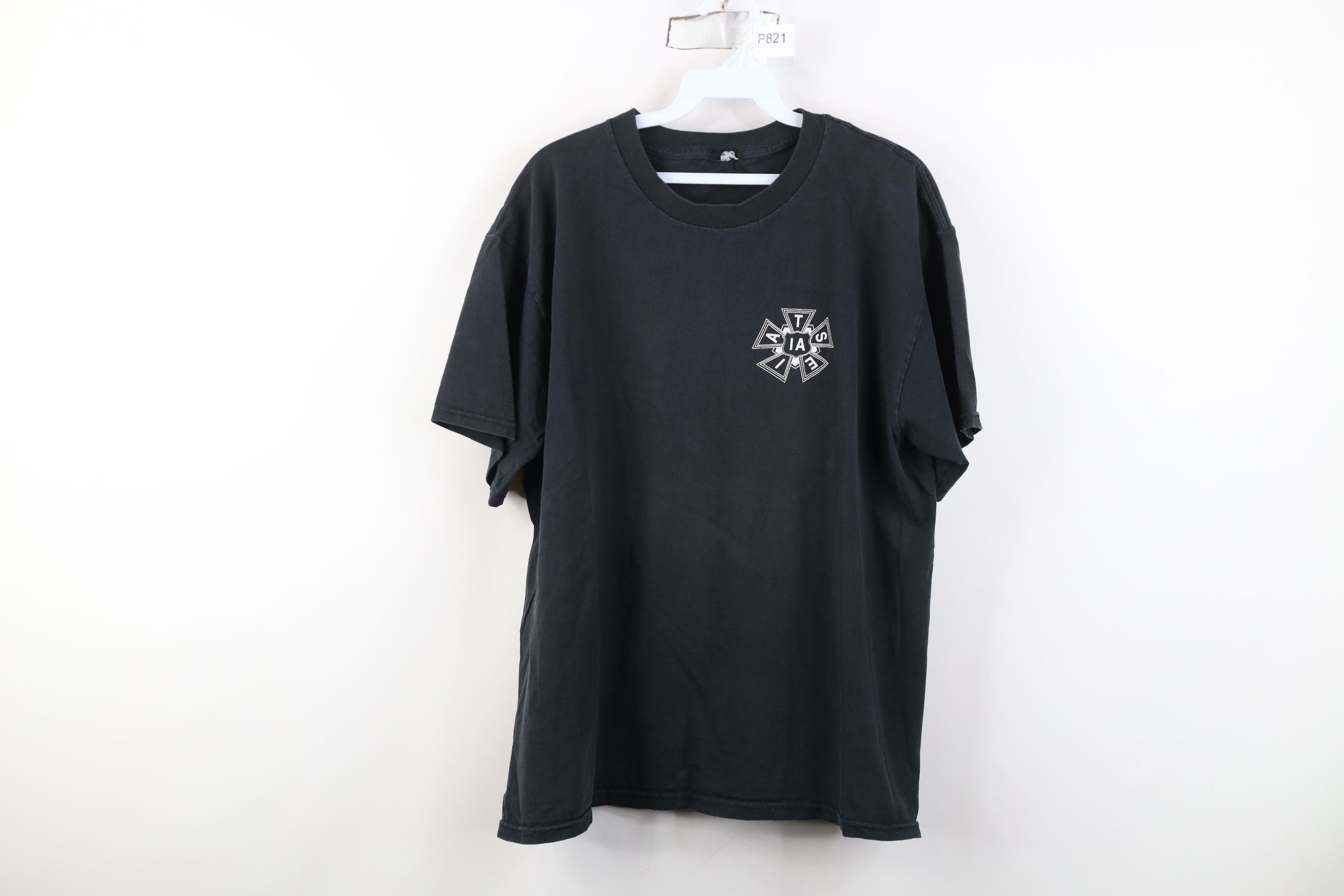 Vintage Vintage IATSE We Few Band of Brothers Shakespeare T-Shirt Size US XL / EU 56 / 4 - 1 Thumbnail