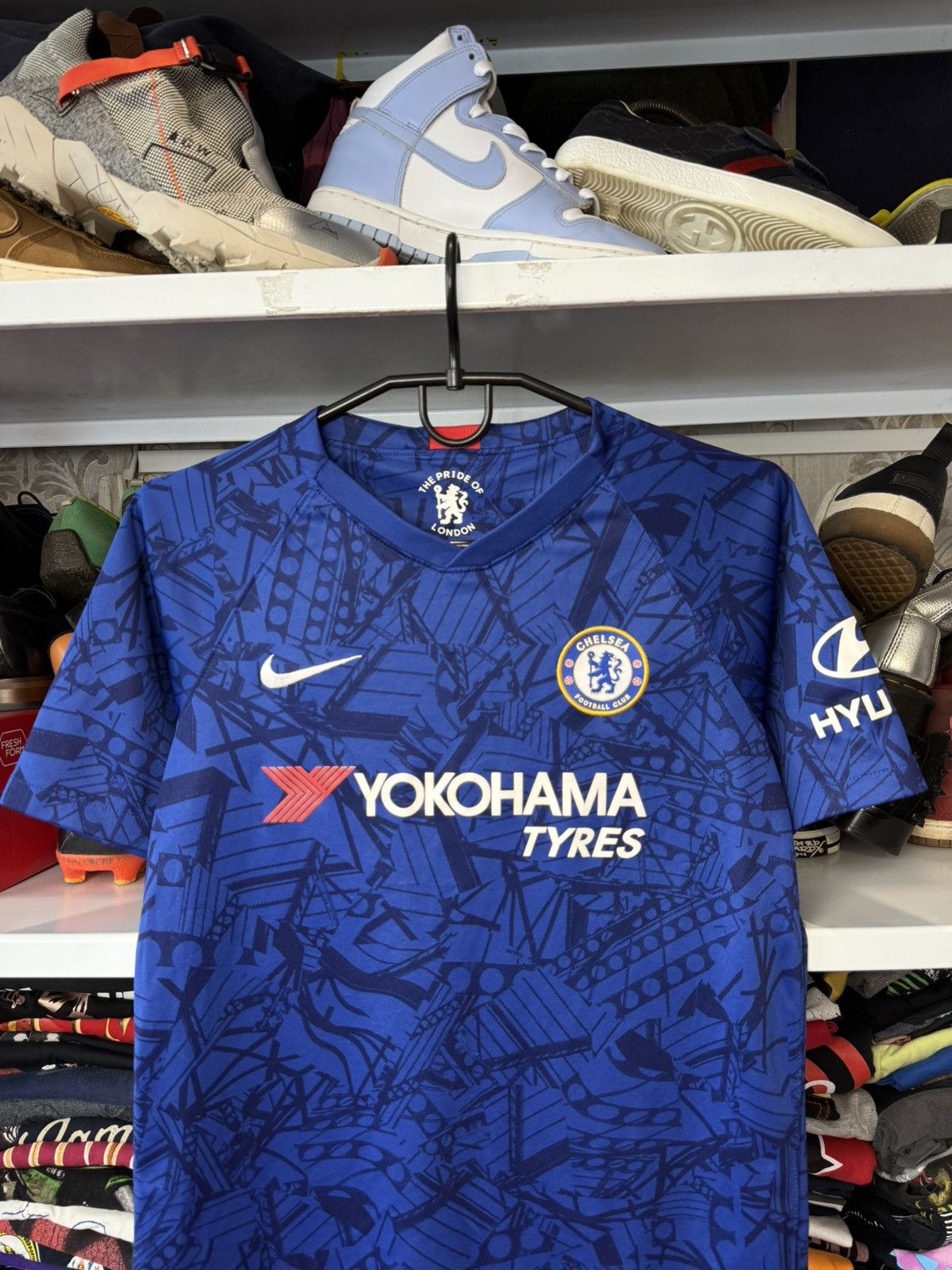 Chelsea Soccer Nike Chelsea 2019 Soccer Jersey Football Shirt Boys Size XL Size US XS / EU 42 / 0 - 2 Thumbnail