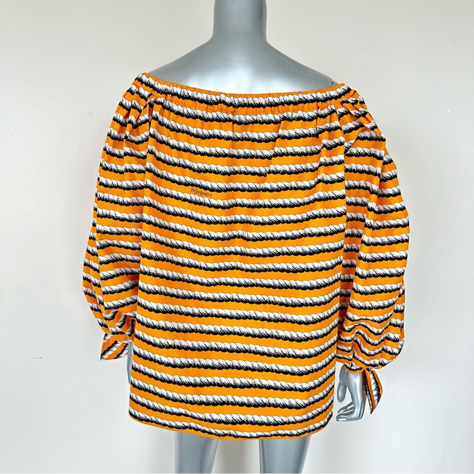 Yves Saint Laurent Yves Saint Laurent silk/cotton blouse size 42ITor 6 US 1250$ Size M / US 6-8 / IT 42-44 - 5 Thumbnail