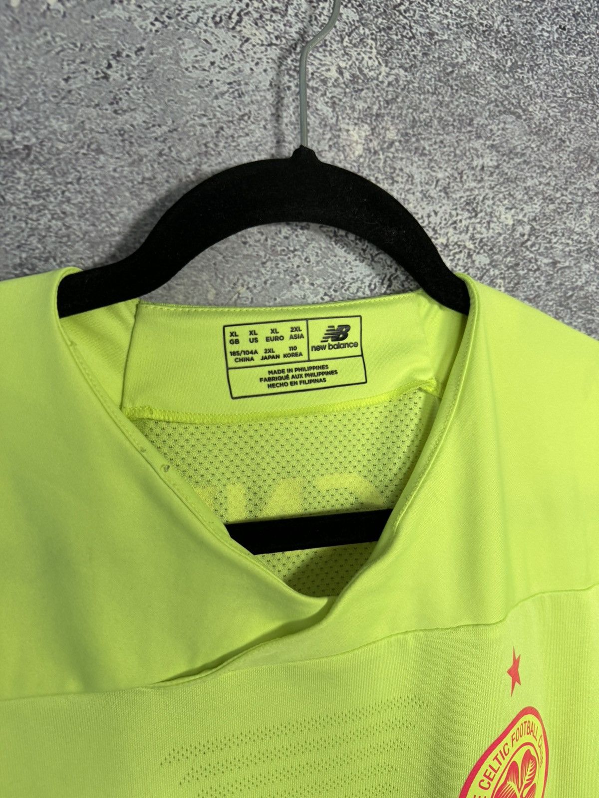 New Balance × Vintage Vintage Celtic 2019/20 GK New Balance Jersey XL size Size US XL / EU 56 / 4 - 11 Thumbnail