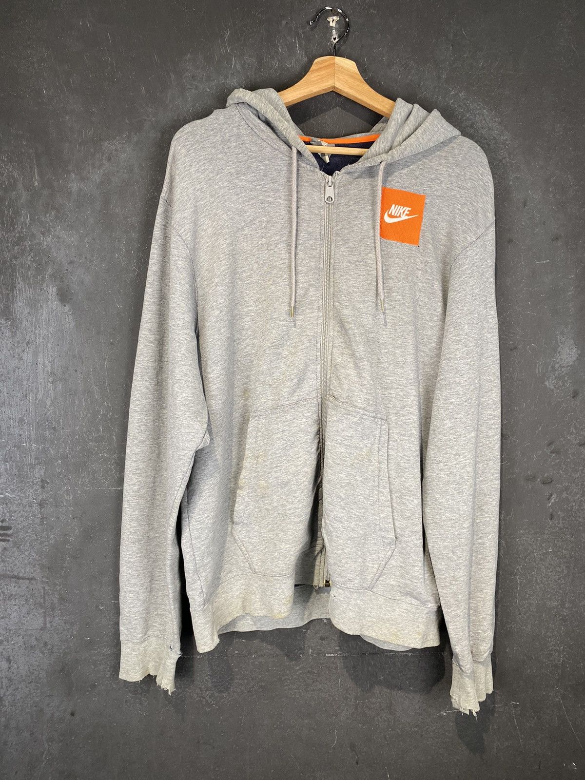 Nike y2k Nike “Burn Records & Tapes” Distressed Zipped Up Size US L / EU 52-54 / 3 - 4 Thumbnail