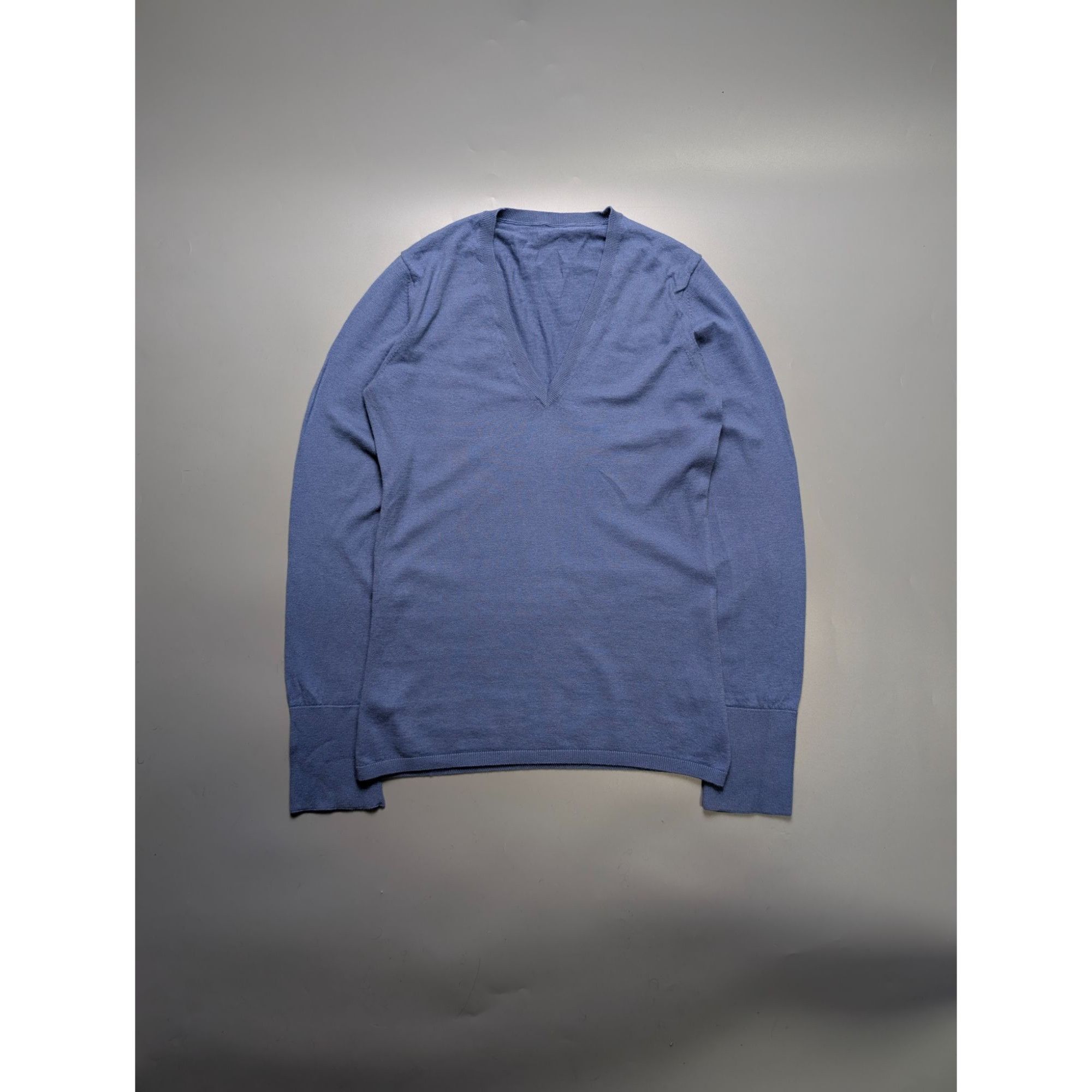 Burberry Burberry Cotton Cashmere V Neck Pullover (Y1096) Size M / US 6-8 / IT 42-44 - 1 Thumbnail