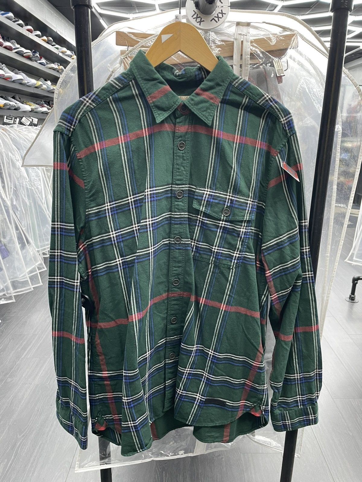 Burberry Burberry Green Check Flannel Shirt Size US XL / EU 56 / 4 - 1 Thumbnail