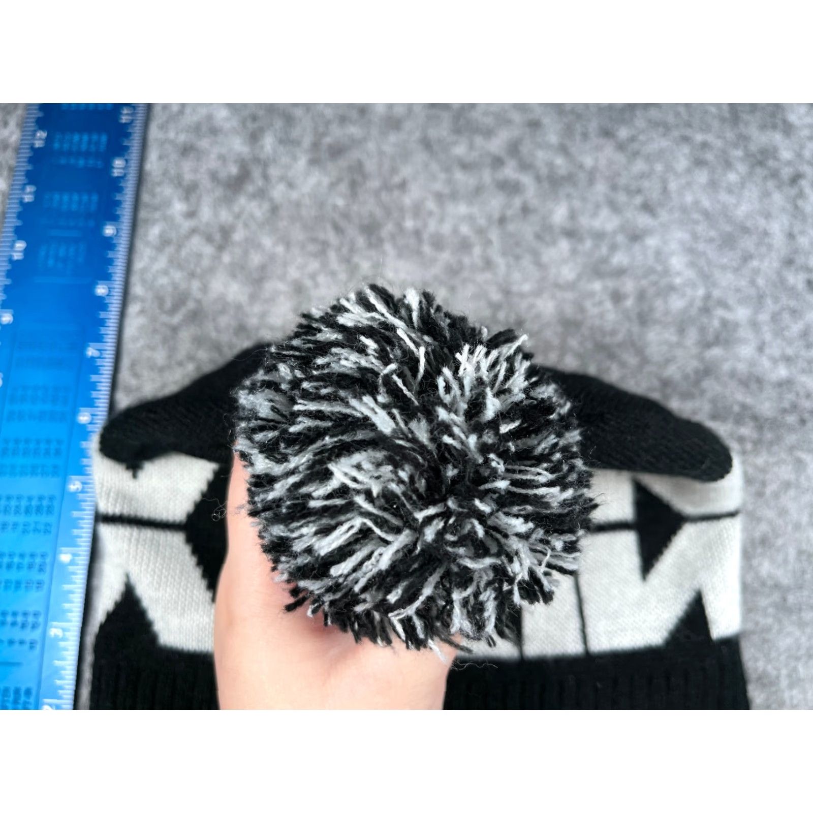 Vintage Vivint Beanie Toque Adult One Size Black White Striped Knit Acrylic Security Pom Size ONE SIZE - 4 Thumbnail