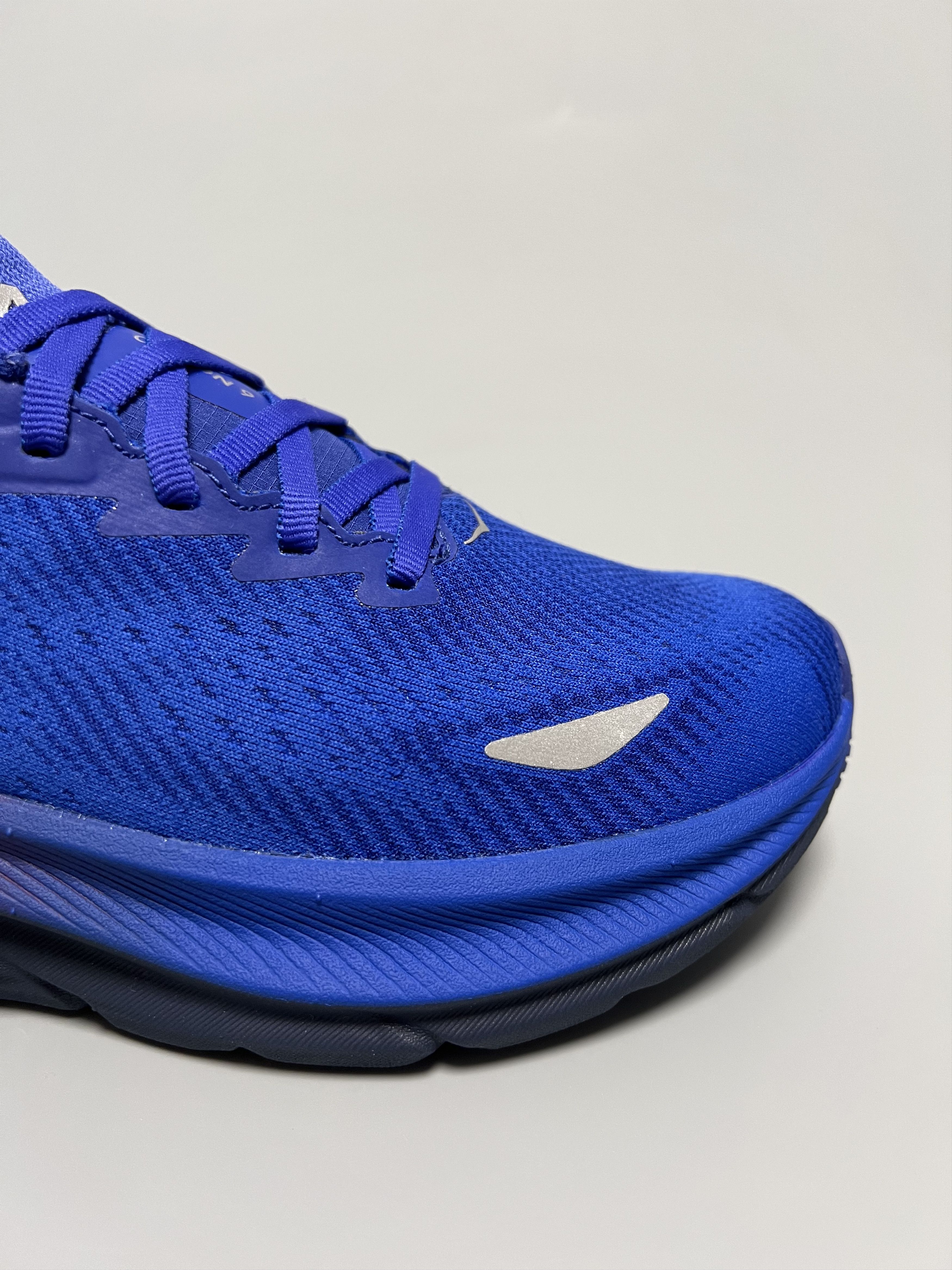 Hoka 5.5B Hoka One One Clifton 9 GTX Gore-Tex Running Shoes Size US 5.5 / IT 35.5 - 13 Thumbnail
