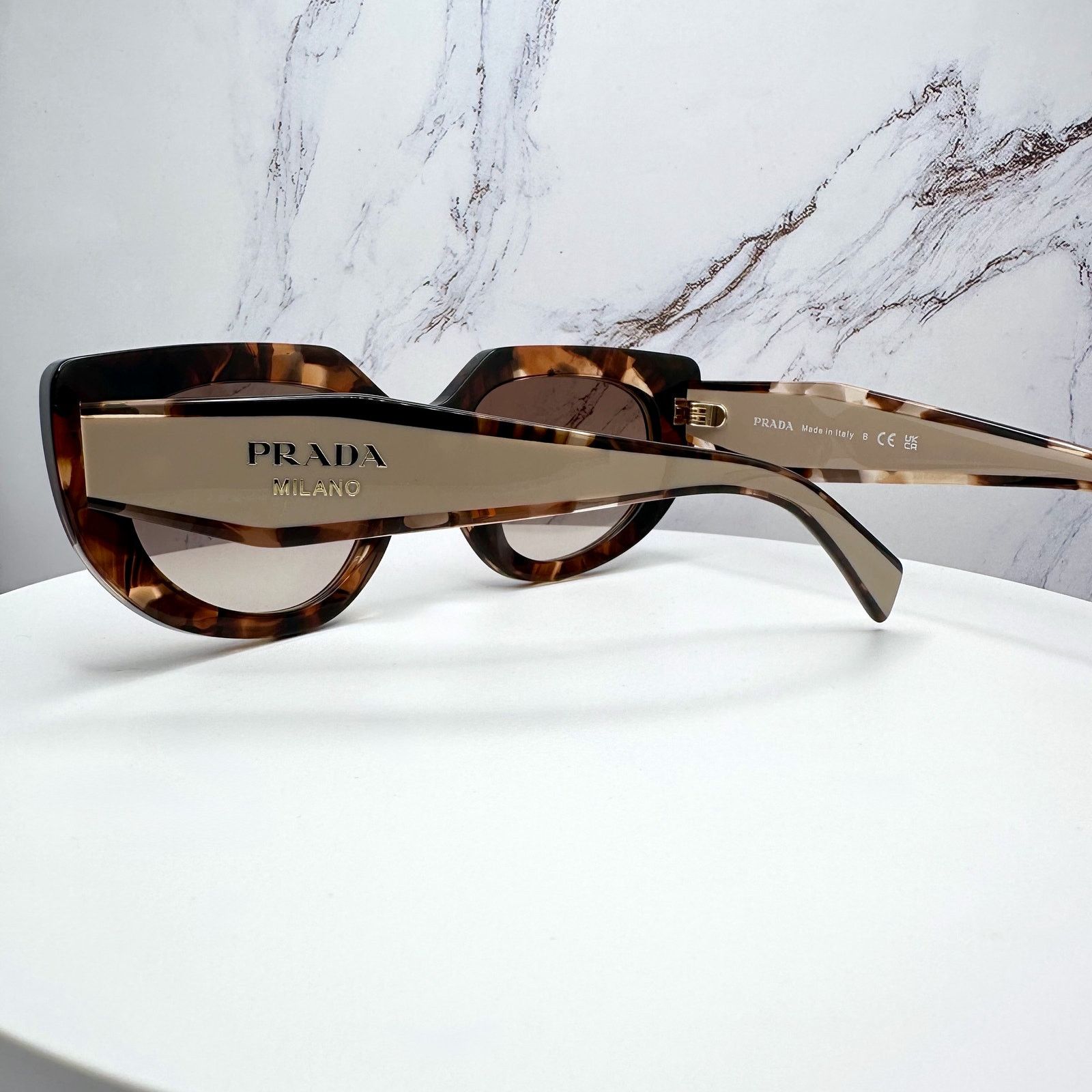 Prada PRADA Sunglasses Brown Tortoise Caramel Gold Symbole Oval Size ONE SIZE - 18 Thumbnail