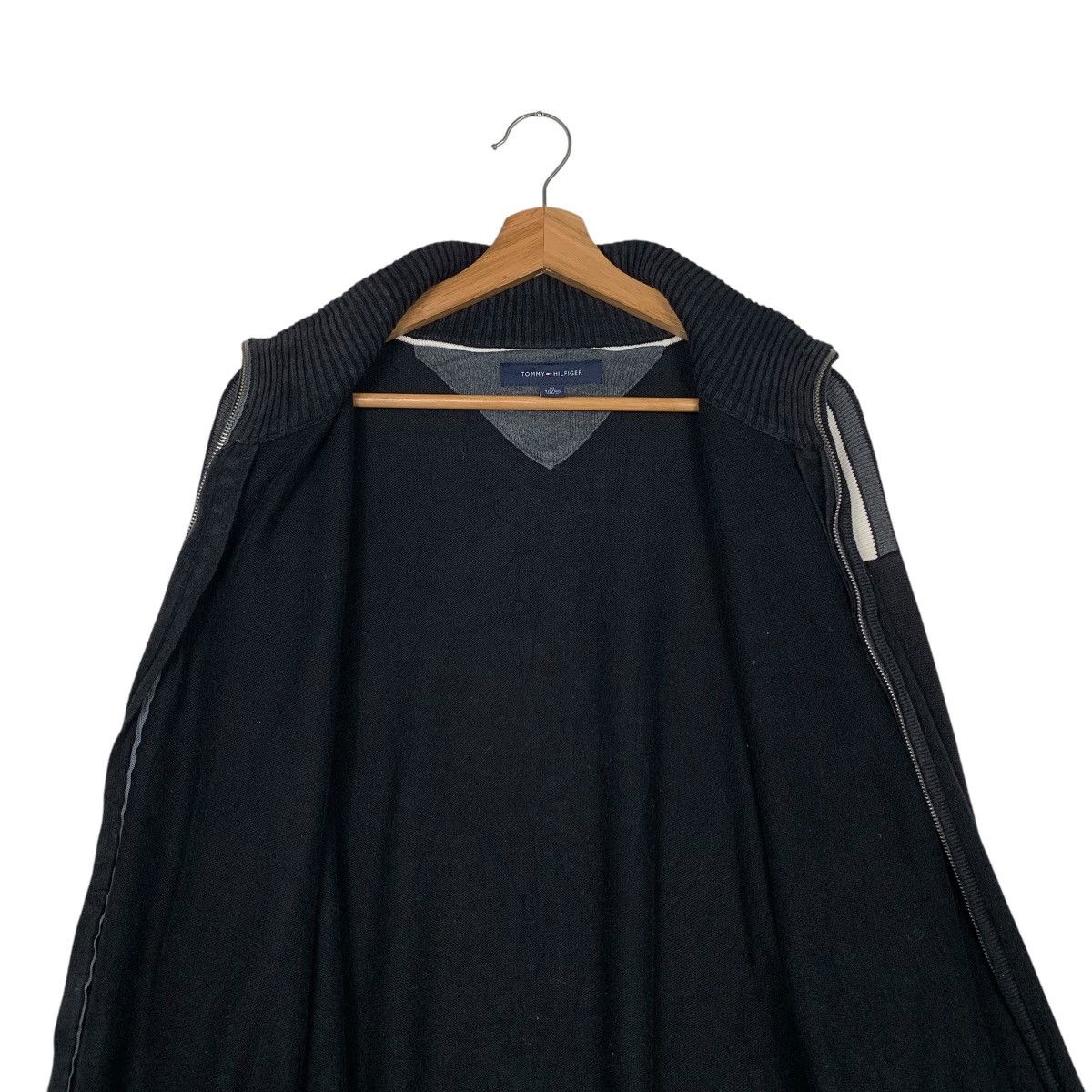 Tommy Hilfiger TOMMY HILFIGER Plain Zipper Sweater #1911-C83 Size US XL / EU 56 / 4 - 12 Thumbnail