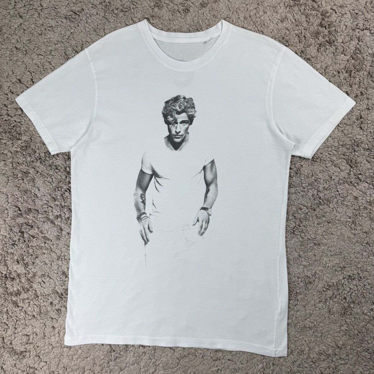 Vintage Vintage Jeremy Allen White promo Calvin Klein Campaign Tee Size US L / EU 52-54 / 3 - 1 Thumbnail