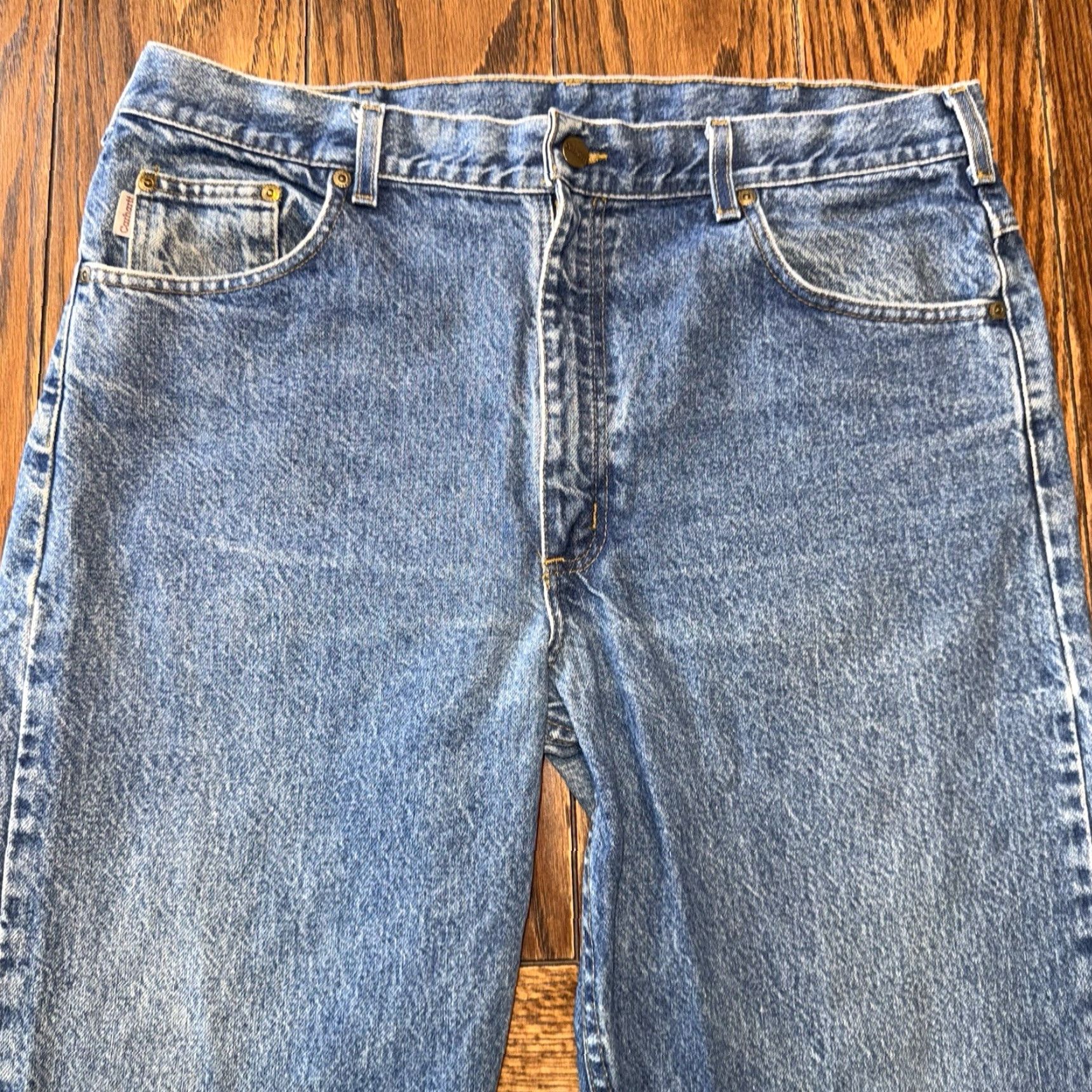 Carhartt VINTAGE Carhartt Jeans Light Wash Traditional Fit Men 38x32 Blue Denim 5-Pocket Design, Zipper, Button, Belt Loops Mens Cowboy Work Classic 90s? Size US 38 / EU 54 - 3 Thumbnail