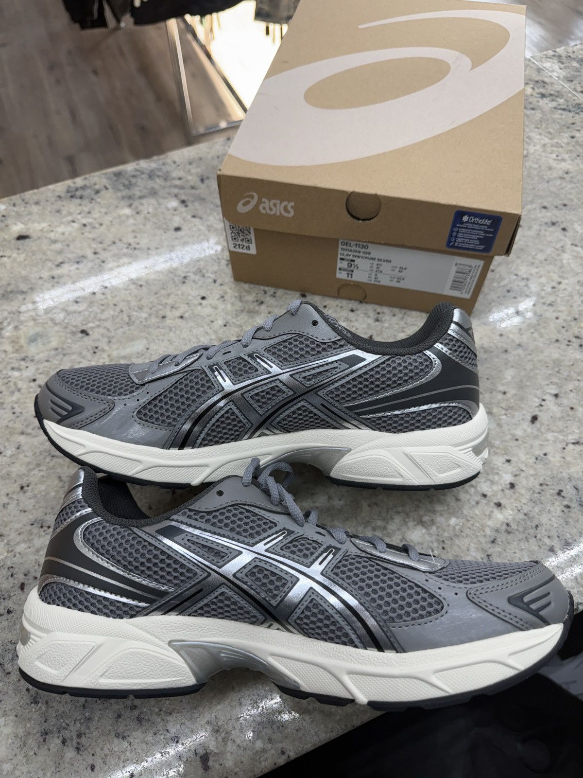 Asics Gel 1130s Clay Grey/Pure Silver Size US 9.5 / EU 42-43 - 2 Thumbnail