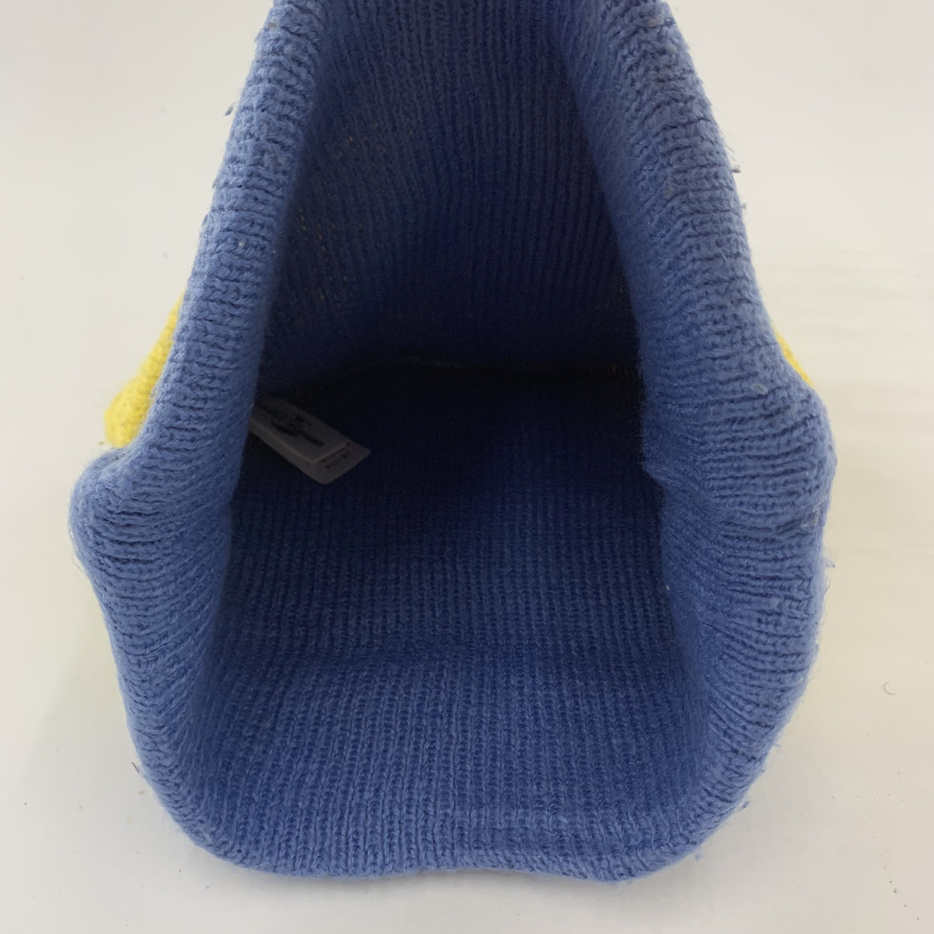 Universal Studios Minion Beanie Hat Snowcap Size ONE SIZE - 9 Thumbnail