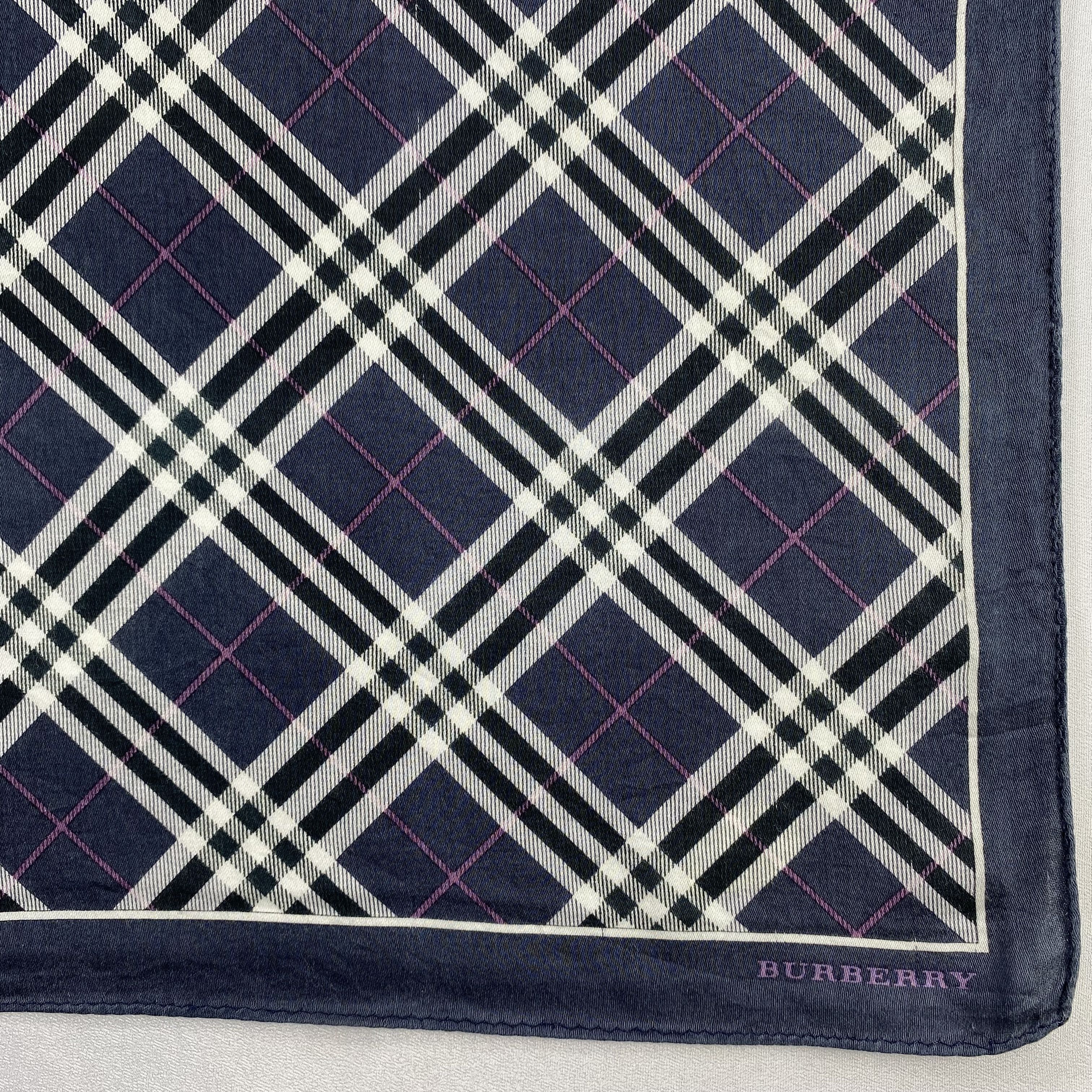 Burberry × Vintage Burberry Handkerchief / Neckerchief / Bandana-P1210 Size ONE SIZE - 3 Thumbnail