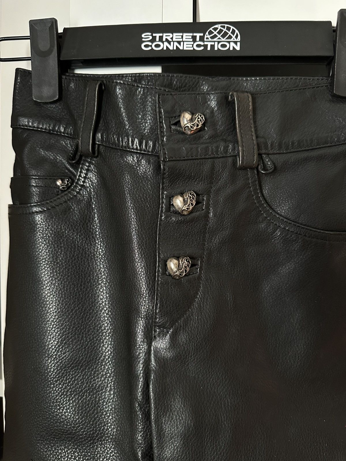 Chrome Hearts CHROME HEARTS HEAVY DUTY LEATHER FLEURKNEE KIDS YOUTH PANTS Size US 26 / EU 42 - 6 Thumbnail