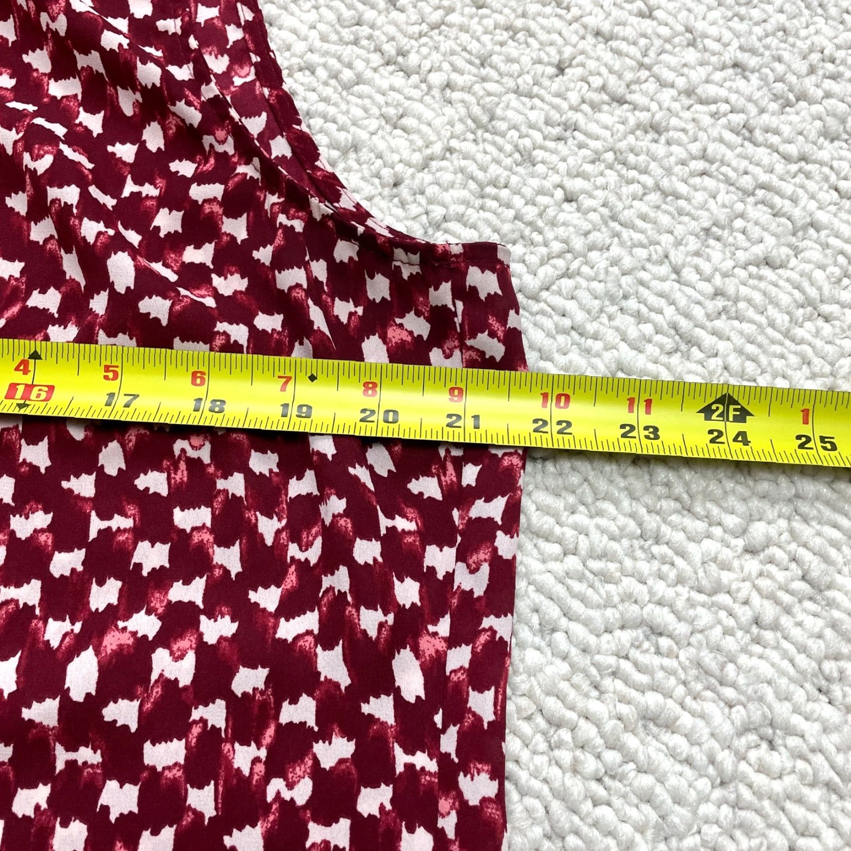 Banana Republic VINTAGE Banana Republic Blouse Tank Top Womens Petite Small Red Drapey Foxglove Sunset Shirt Size S / US 4 / IT 40 - 6 Thumbnail
