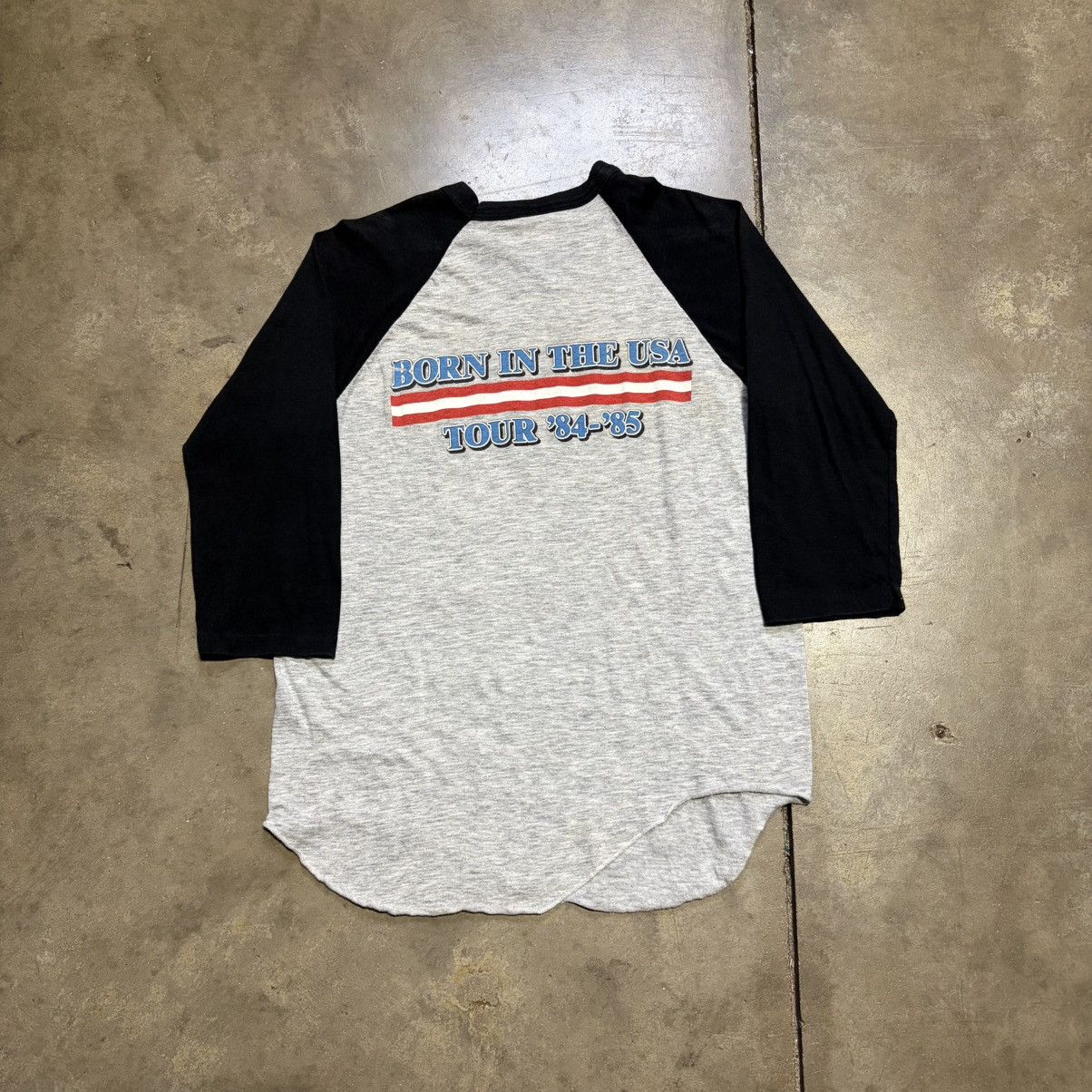 Band Tees Vintage 80s Bruce Springsteen Born in USA Raglan Band Tee Size US L / EU 52-54 / 3 - 6 Thumbnail