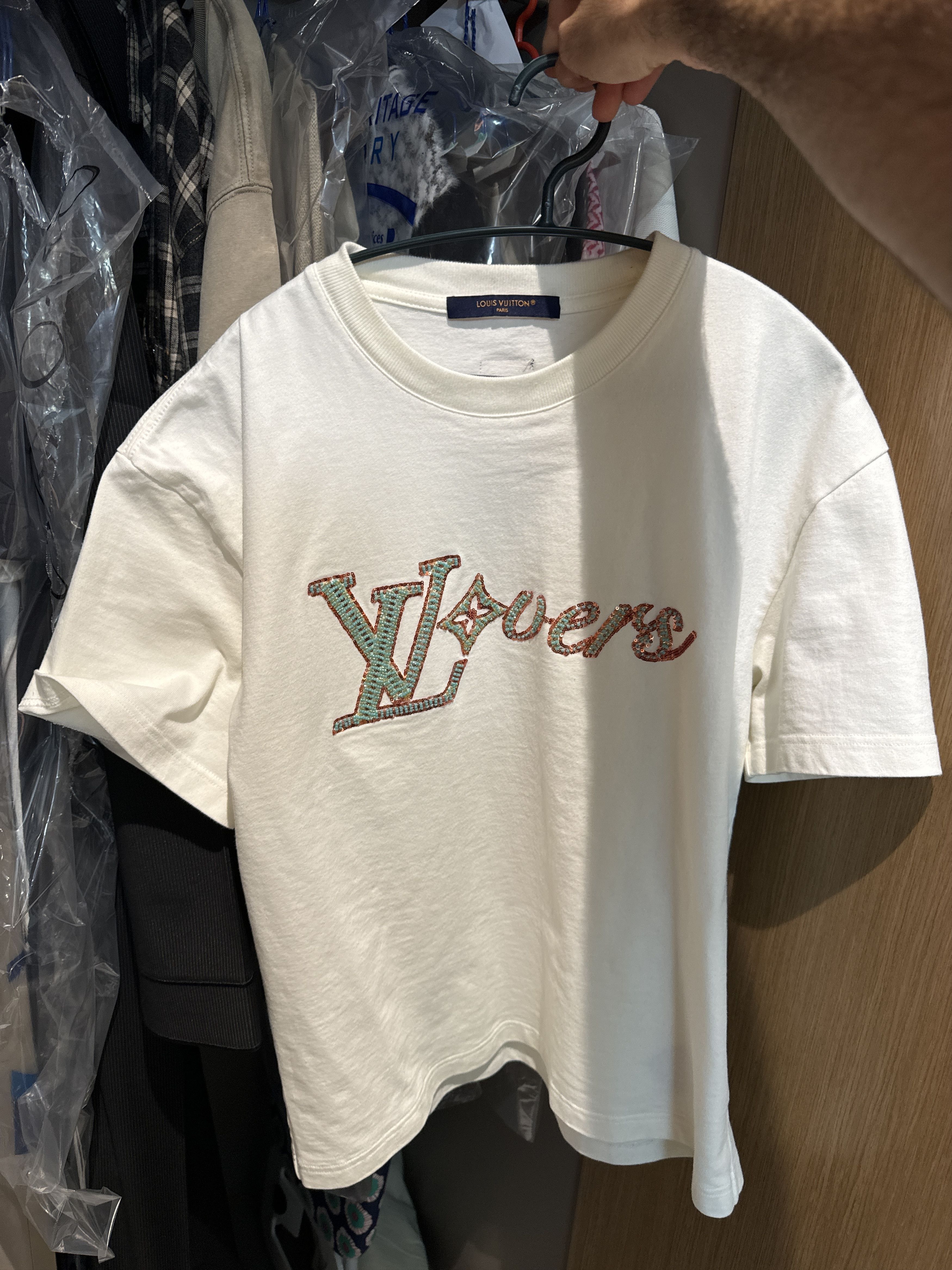 Louis Vuitton Embroidered Short-Sleeved T-Shirt Size US M / EU 48-50 / 2 - 1 Thumbnail