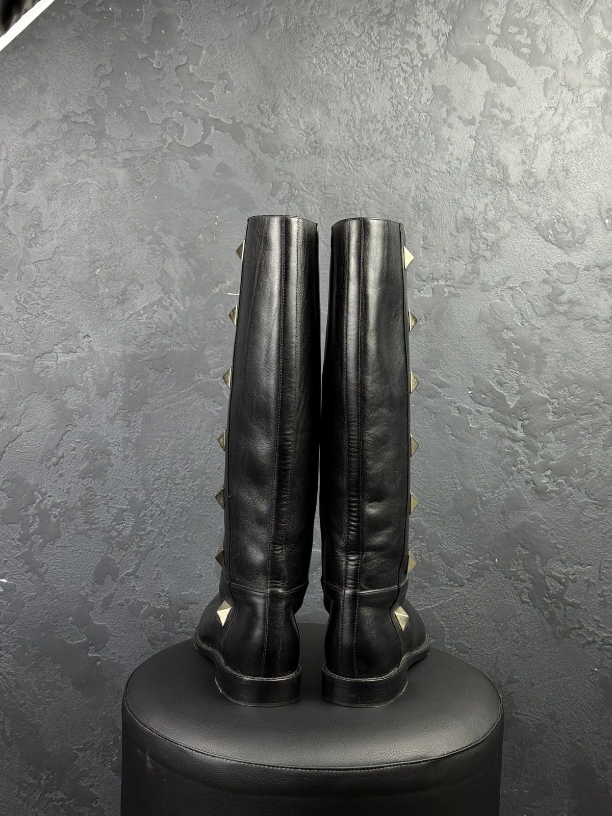 Valentino Valentino Garavani Rockstud Black Leather Women’s Knee Boots Size US 8 / IT 38 - 7 Thumbnail