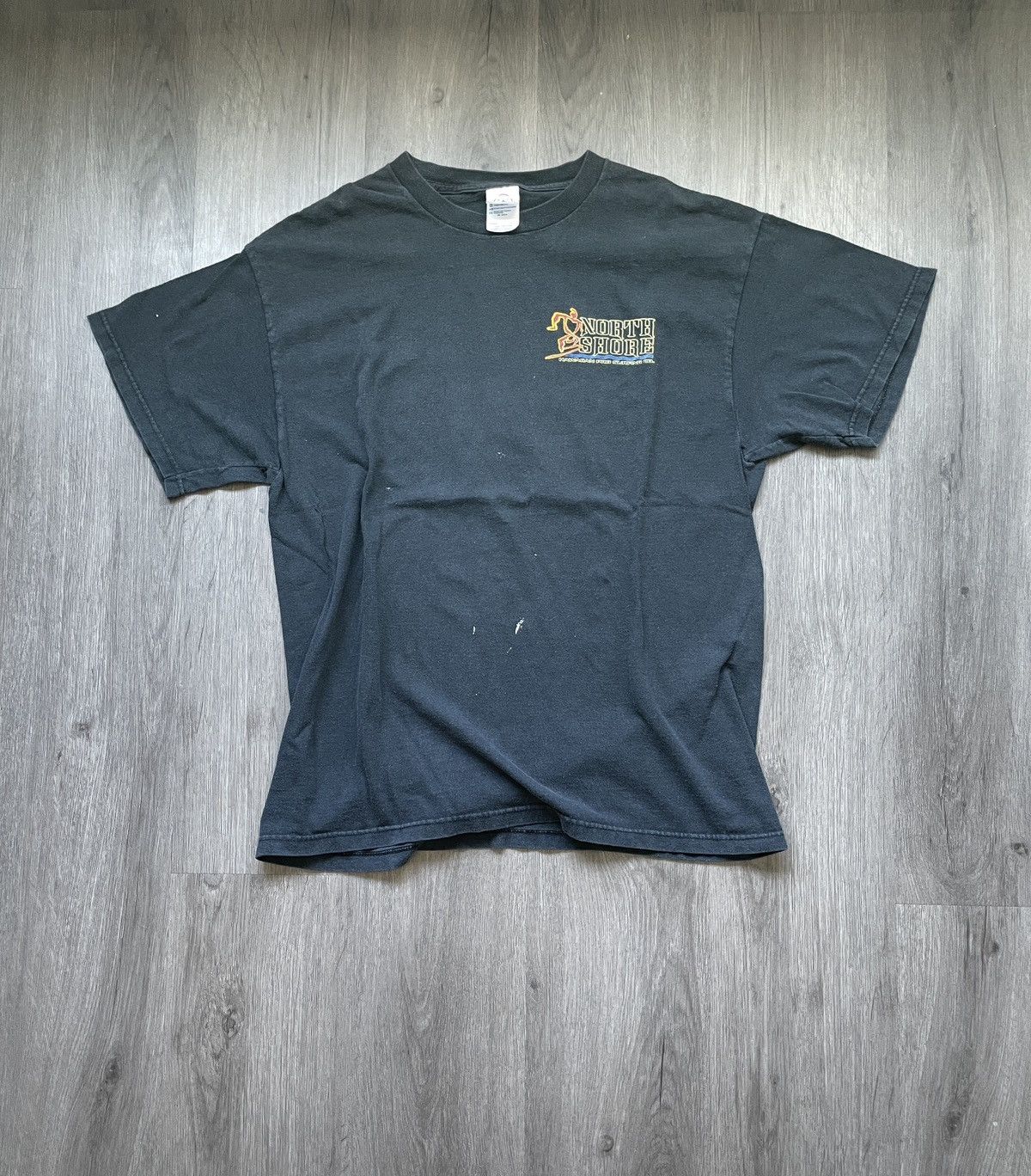 Vintage Vintage 03’ Delta “North Shore Hawaii” T-Shirt (Sz.L) Size US L / EU 52-54 / 3 - 1 Thumbnail