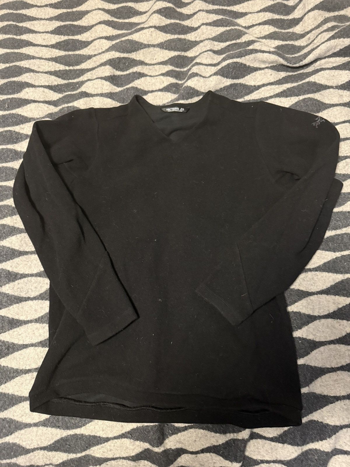 Arc'teryx Black Arcteryx V Neck Size US L / EU 52-54 / 3 - 1 Thumbnail