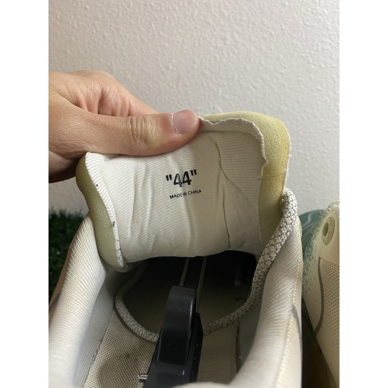 Off-White Off-White ODSY-1000 “Green Cream Colorblock” | Size 44 EU Size US 11 / EU 44 - 8 Thumbnail