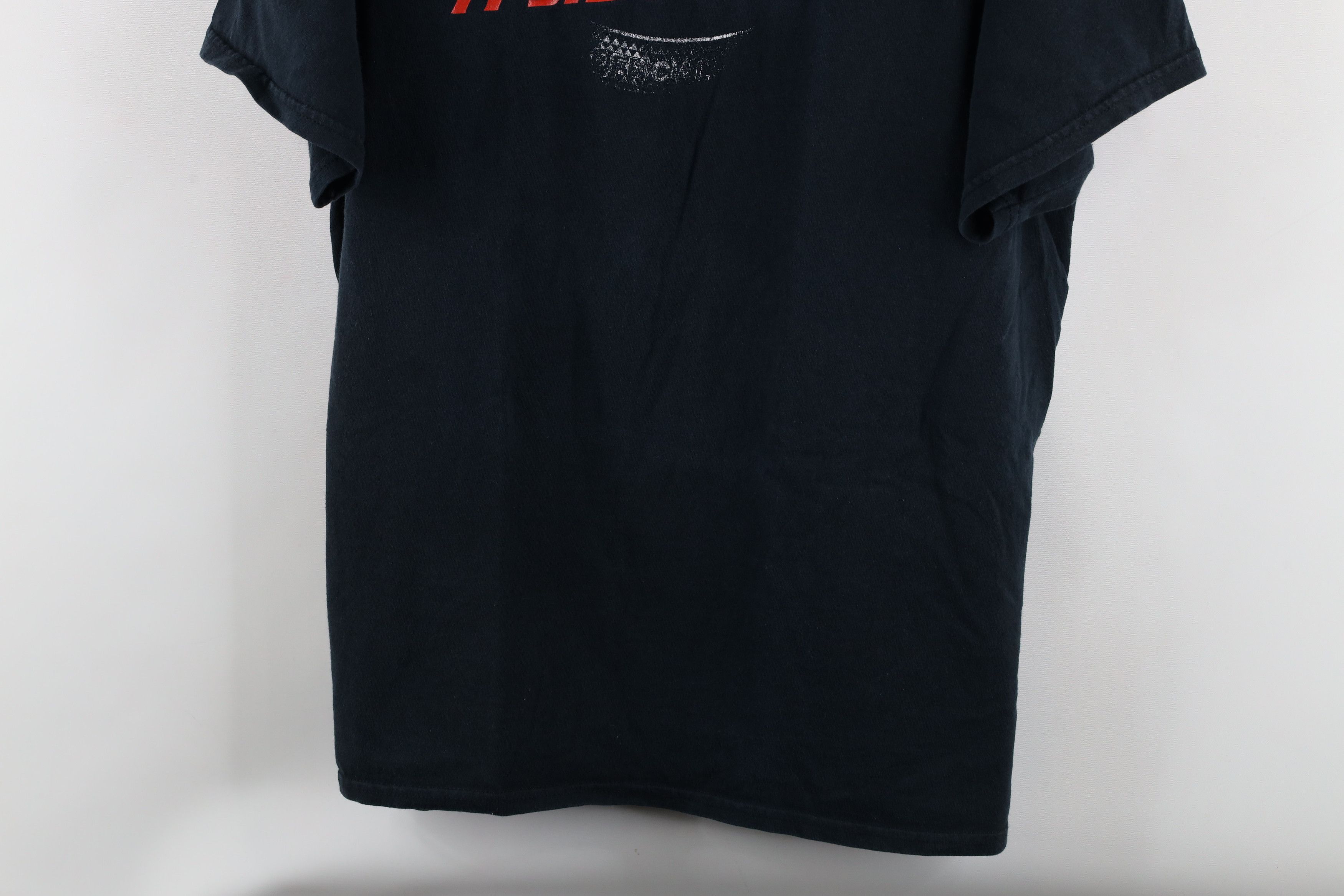 Vintage Vintage Streetwear Out Deja Vu Showgirls Strip Club T-Shirt Size US XL / EU 56 / 4 - 3 Thumbnail