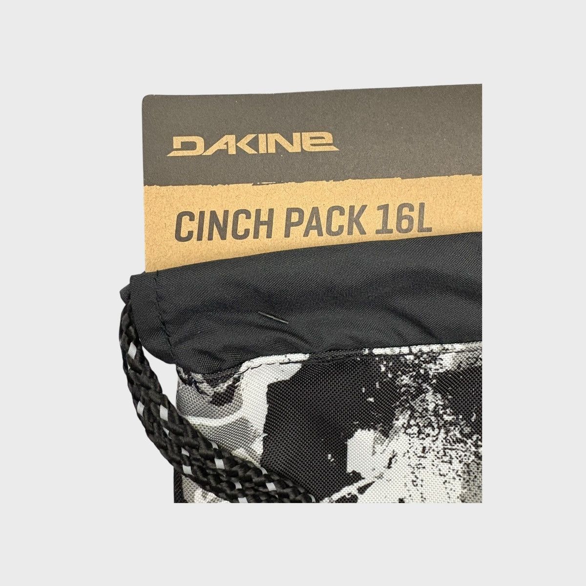 Dakine DaKine Unisex Black White Street Art Cinch 16 L Pack Size ONE SIZE - 9 Thumbnail