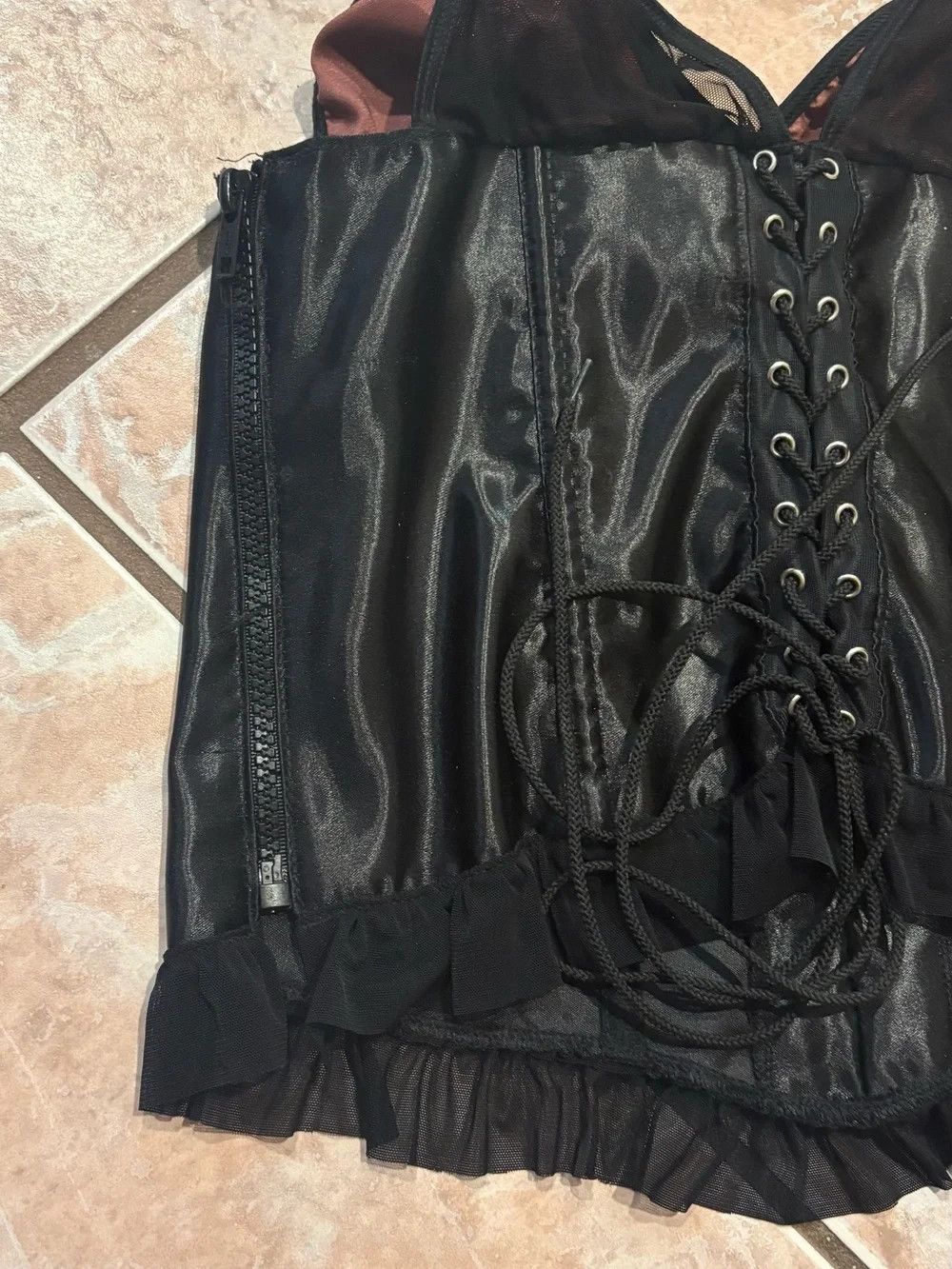 Other cherry leather and mesh satin corset bustier lace up tank Size S / US 4 / IT 40 - 3 Thumbnail