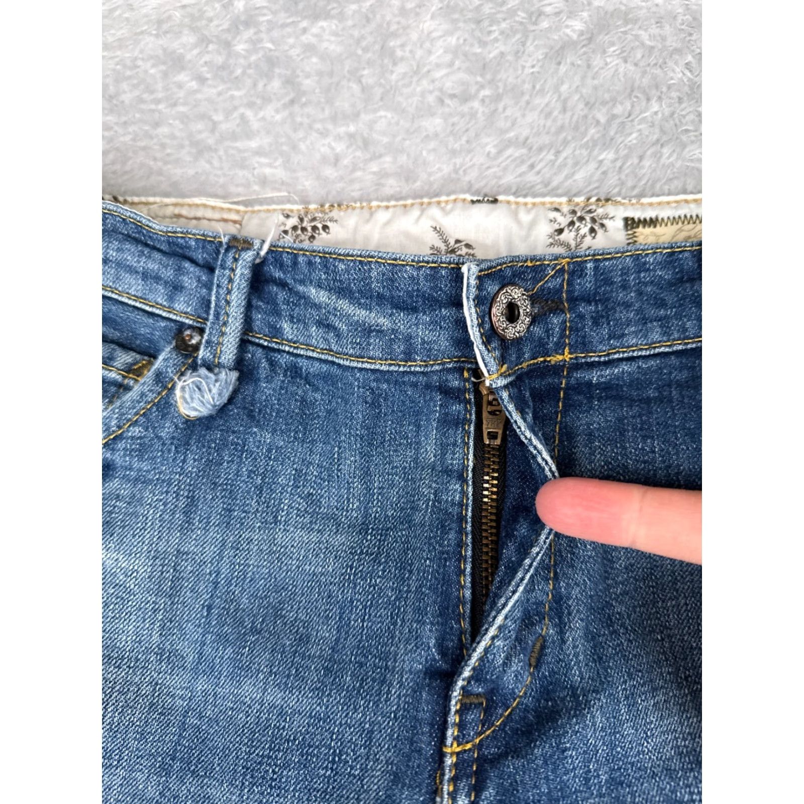 Ralph Lauren Polo Ralph Lauren Jeans Womens 6 Bootcut Low Rise Distressed Blue Denim Kelly Size 28" / US 6 / IT 42 - 5 Thumbnail