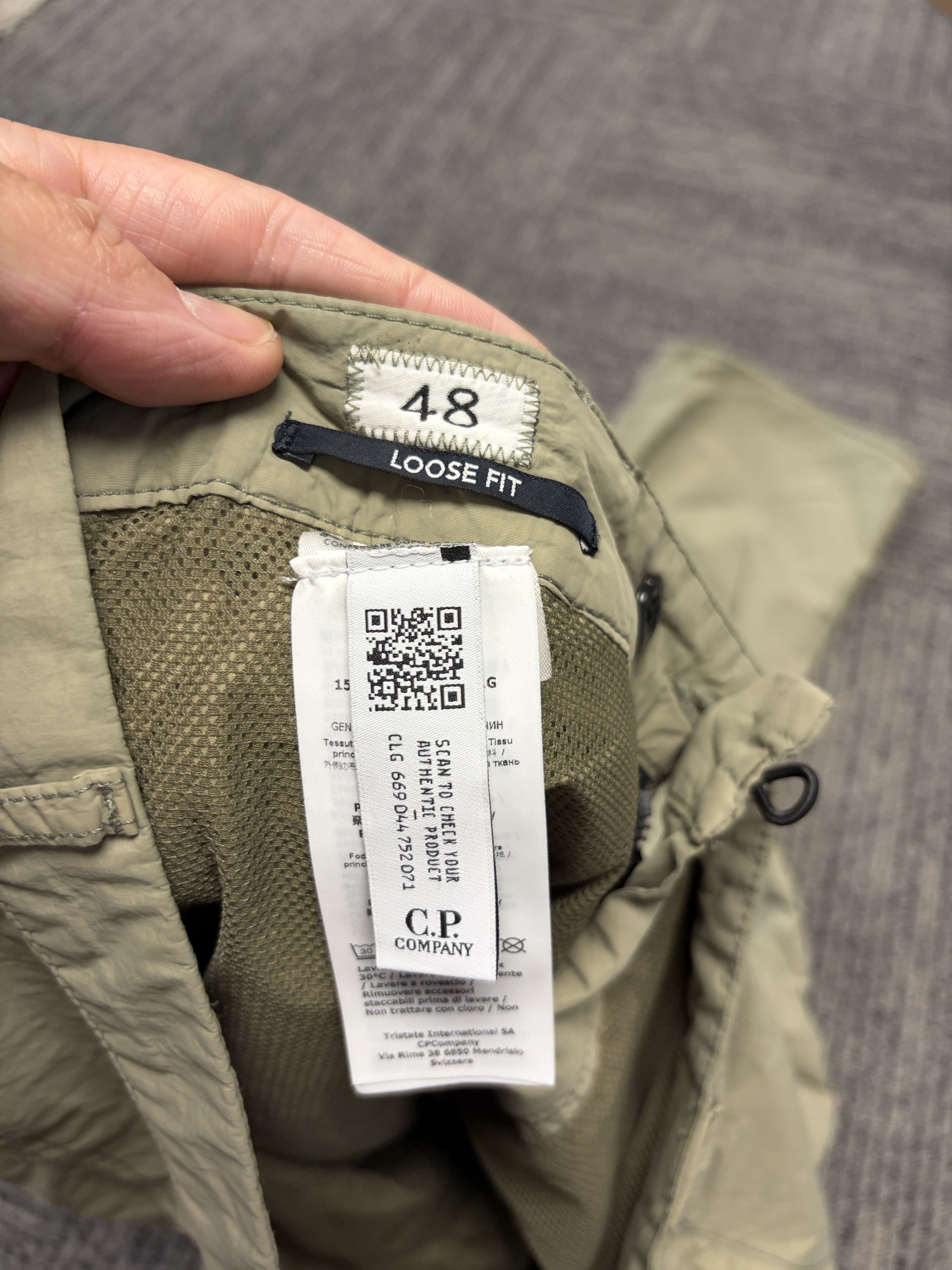 C.P. Company C.P. Company loose fit cargo pant sage green 32 Size US 32 / EU 48 - 4 Thumbnail