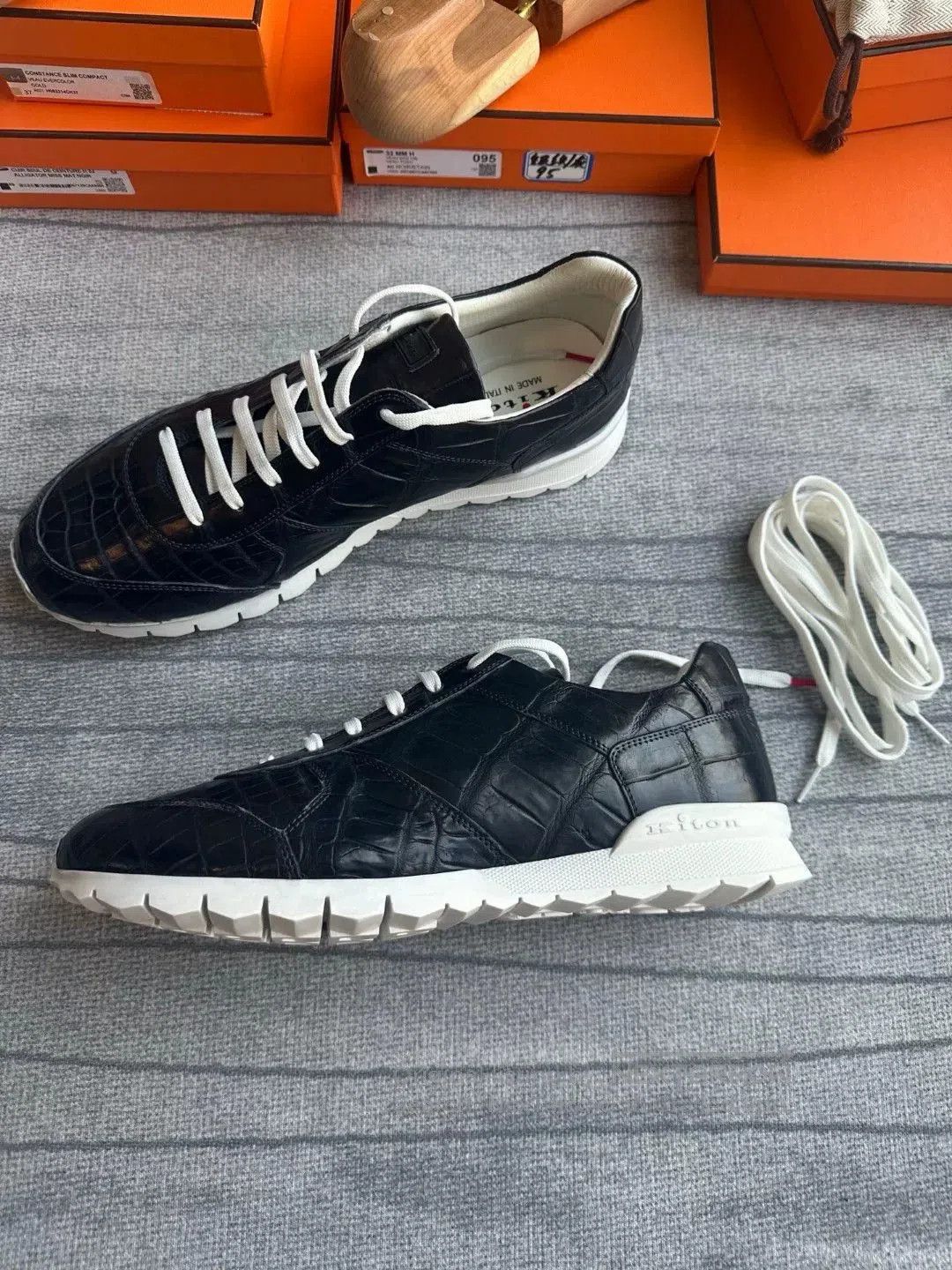 Kiton Kiton Black E Fish Leather Sneakers. Size US 10 / EU 43 - 1 Thumbnail