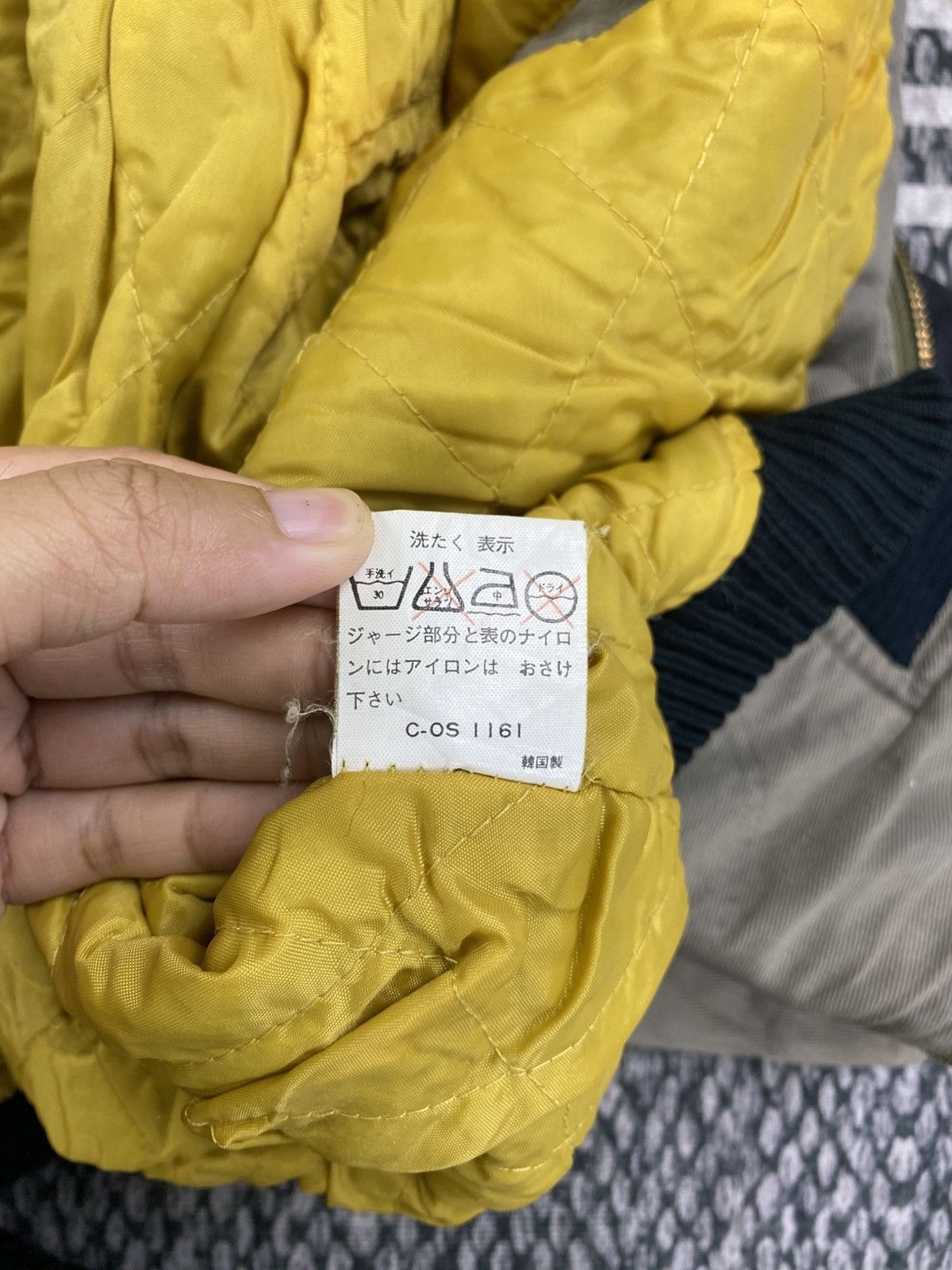 Japanese Brand Vintage 1990s BAYLEAF Utility Zipper Bomber Jacket Size US XL / EU 56 / 4 - 9 Thumbnail