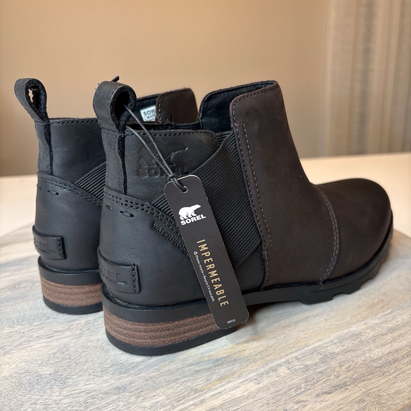 SOREL NWT Sorel Women's Emelie Chelsea Brown Leather Boots Sz 6.5 Size US 6.5 / IT 36.5 - 4 Thumbnail