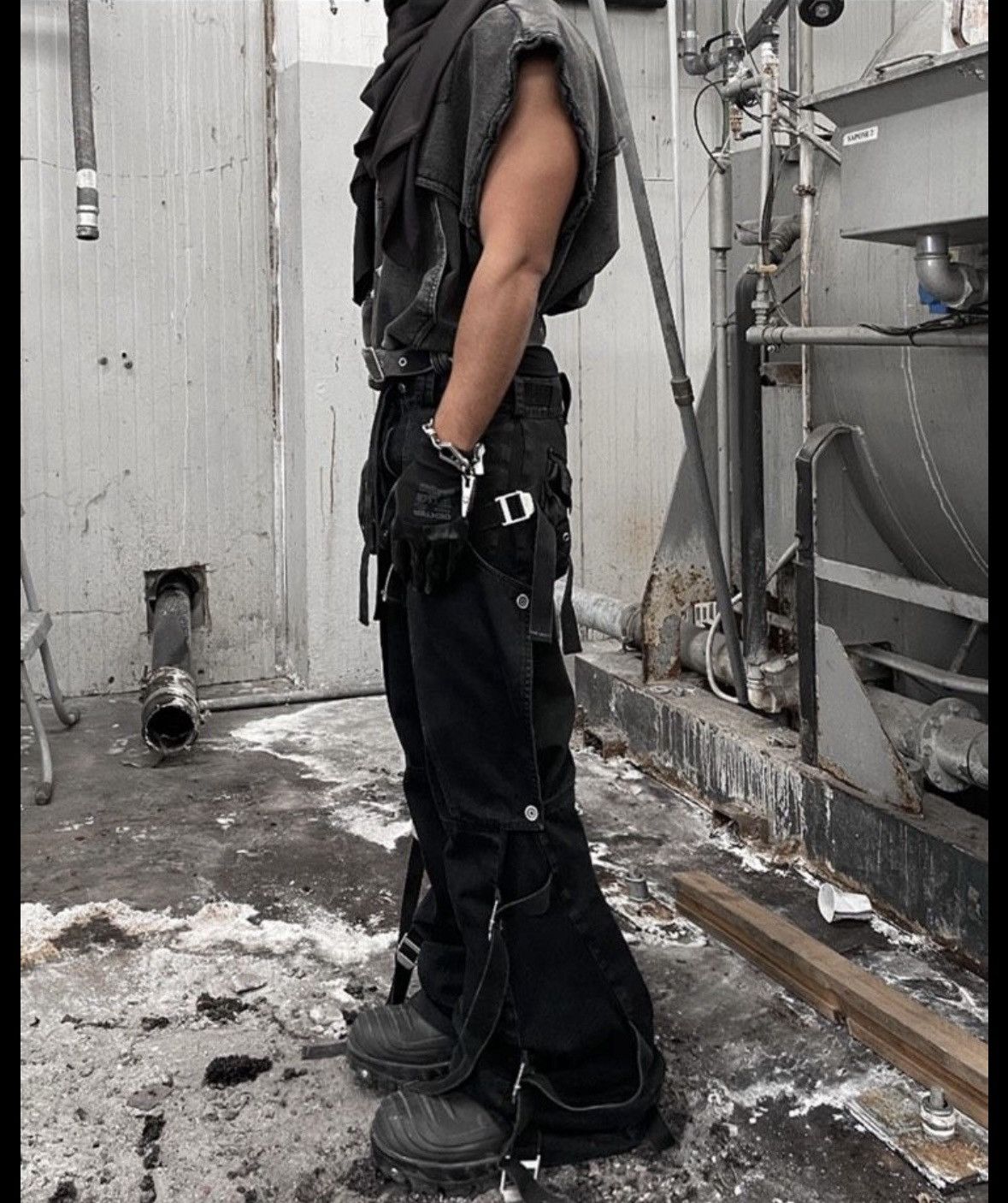 SHINE LUXURY "GHEIST" LAYERED BONDAGE PARACHUTE PANTS - XXL Size US 39 - 3 Thumbnail