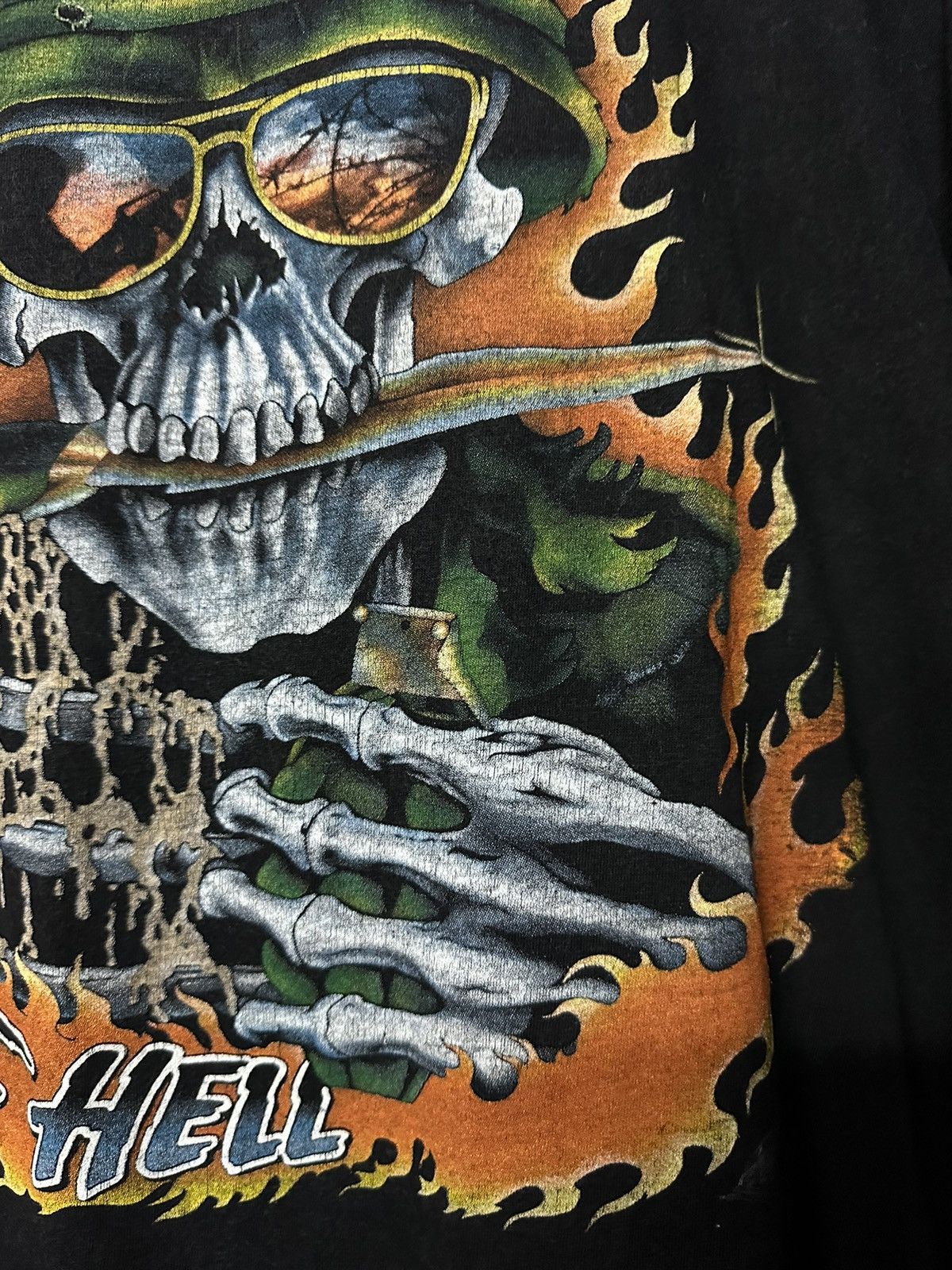 Vintage Vintage 90s Born To Kill Retreat Hee Horror Skull Faded Tee Size US XL / EU 56 / 4 - 7 Thumbnail
