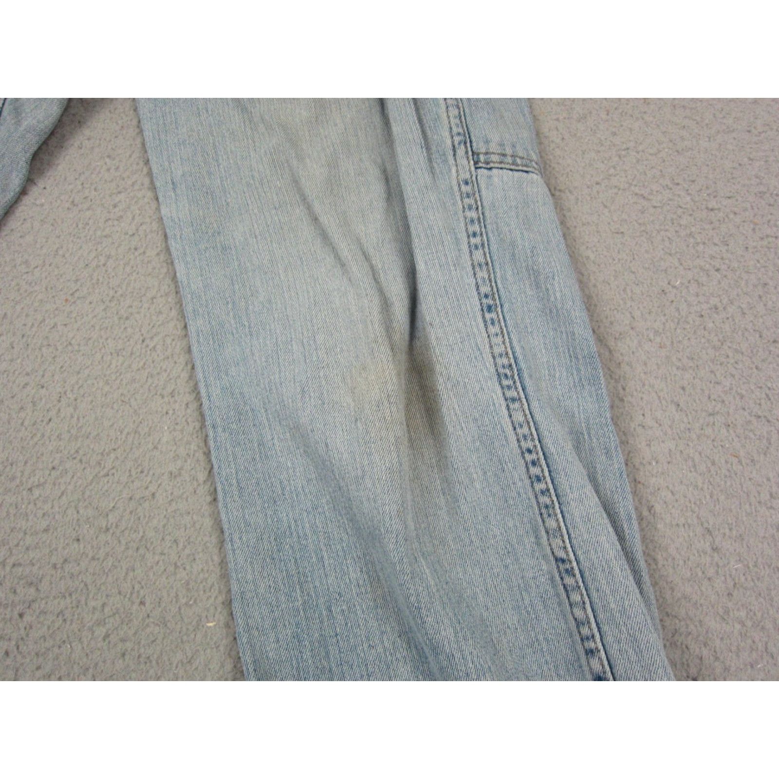 Carhartt VINTAGE Carhartt Jeans Mens Wide-Leg 5-Pocket Denim Blue 32 x 29 Relaxed Regular Regular Rise Mid 80s 90s Classic Baggy Size 32 W 29 L Size US 32 / EU 48 - 7 Thumbnail