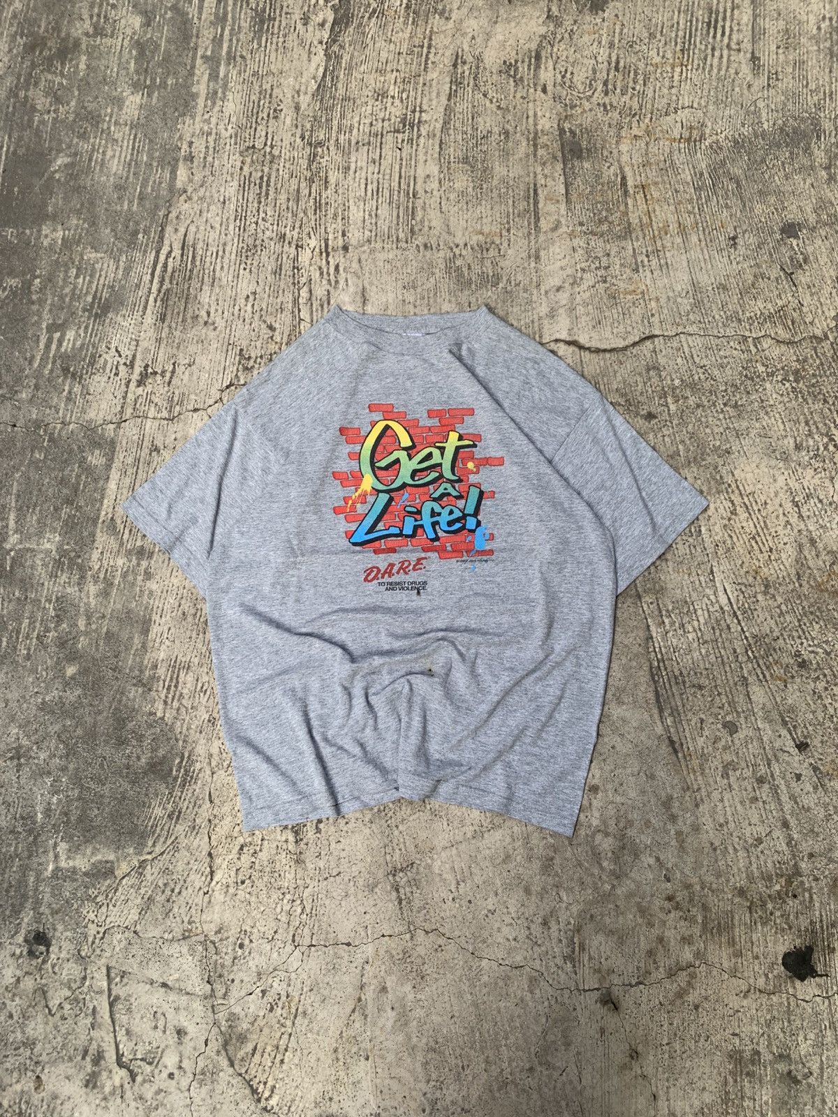 Fruit Of The Loom Vintage get a life dare tshirt Size US L / EU 52-54 / 3 - 1 Thumbnail