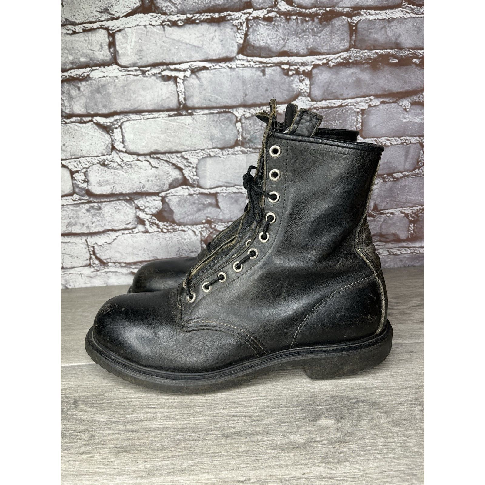 Red Wing RED WING 4473 Vintage USA BLACK LEATHER ENGINEER MILITARY BO Size US 8 / EU 41 - 1 Thumbnail