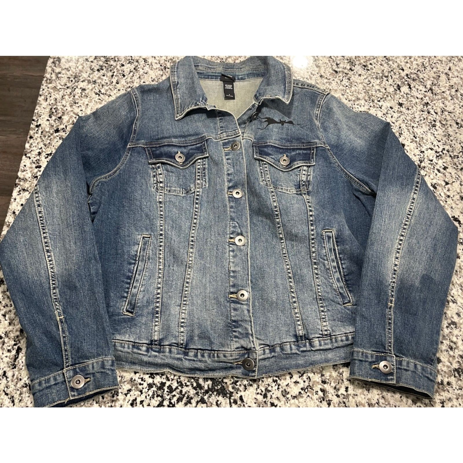 Disney Disney Nightmare Before Christmas Distressed Denim Jacket Women Regular Size 2 Blue Jacket Size XS / US 0-2 / IT 36-38 - 2 Thumbnail