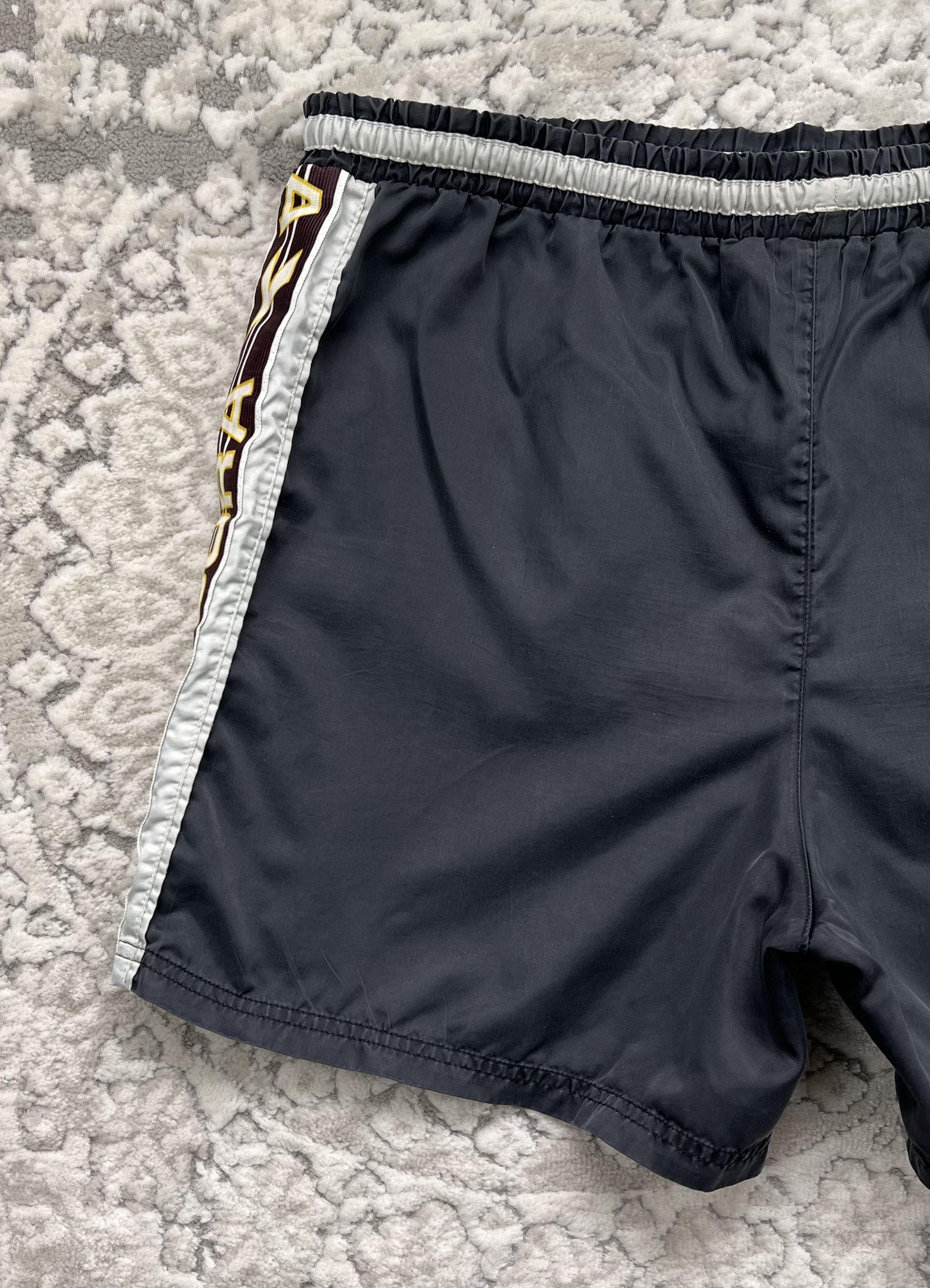 Diadora Vintage Diadora Sport Track Shorts Dark Grey Side Stripe L Size US 34 / EU 50 - 11 Thumbnail