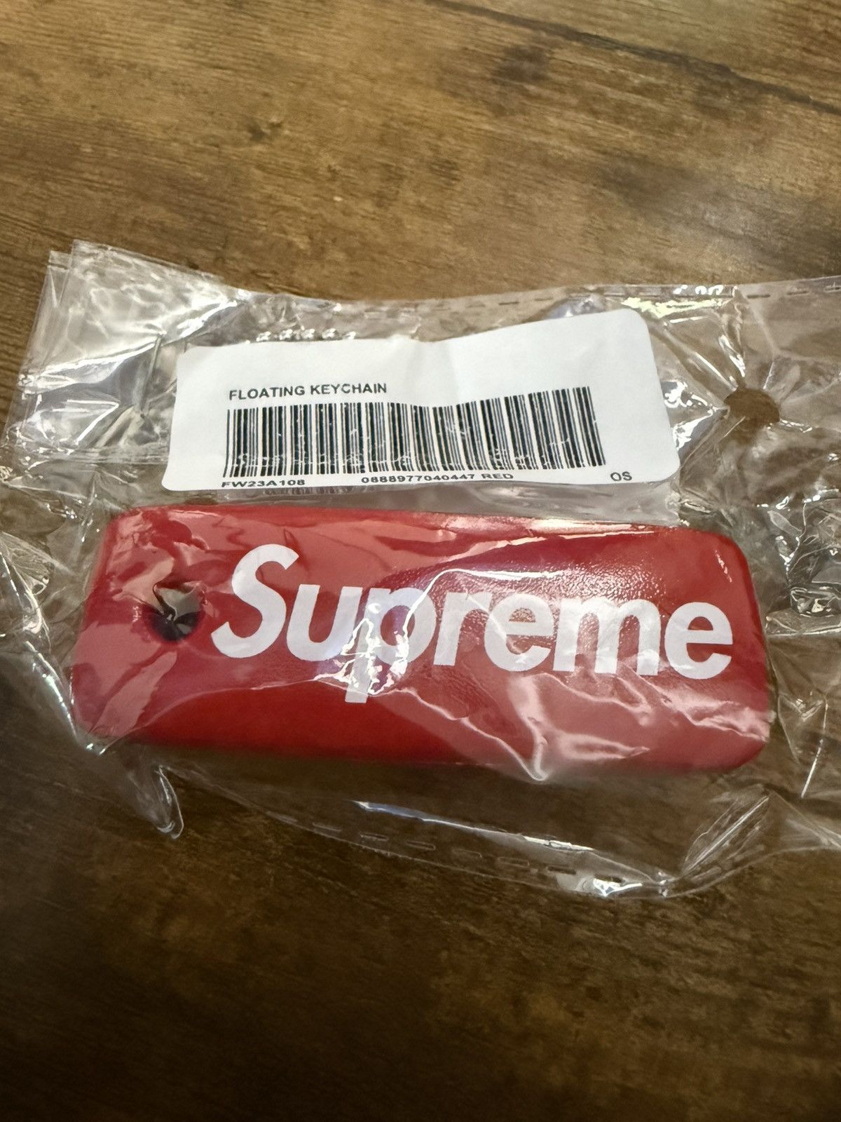 Supreme Supreme Floating Keychain Size ONE SIZE - 1 Thumbnail
