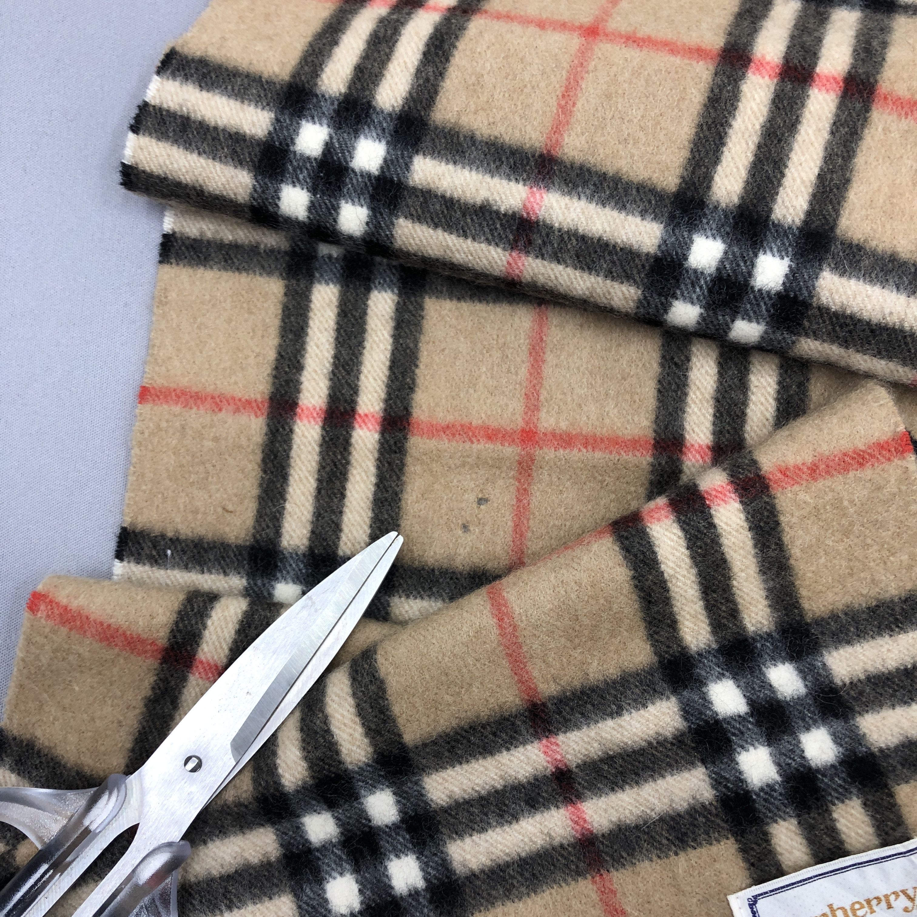 Burberry Vintage Burberry Scarf Muffler Wool Cashmere Scarves Size ONE SIZE - 4 Thumbnail