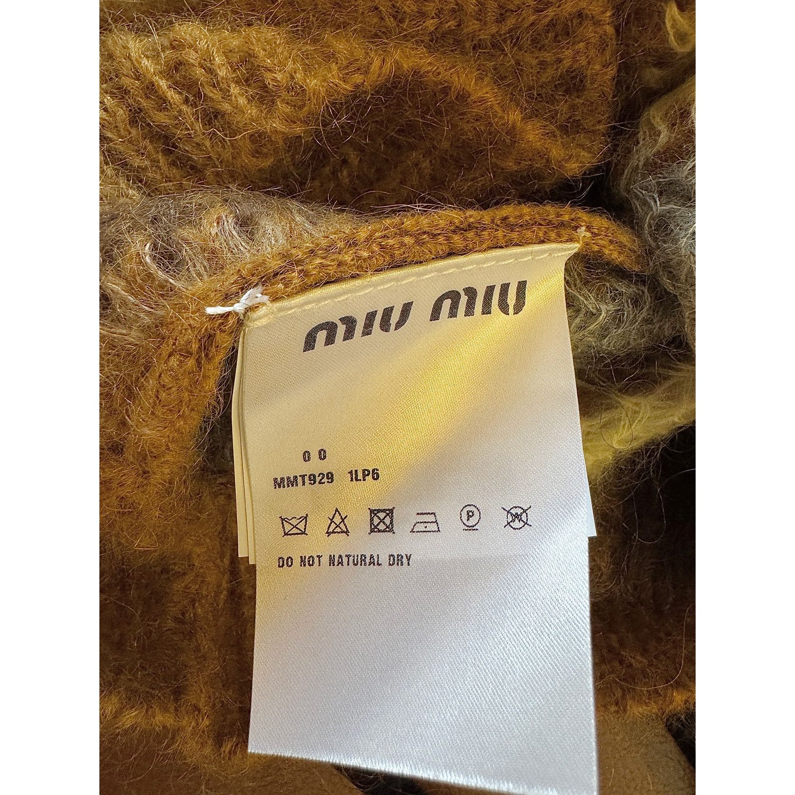Miu Miu Miu Miu NWT 2019 Mohair Sweater Vest Striped Size S / US 4 / IT 40 - 4 Thumbnail