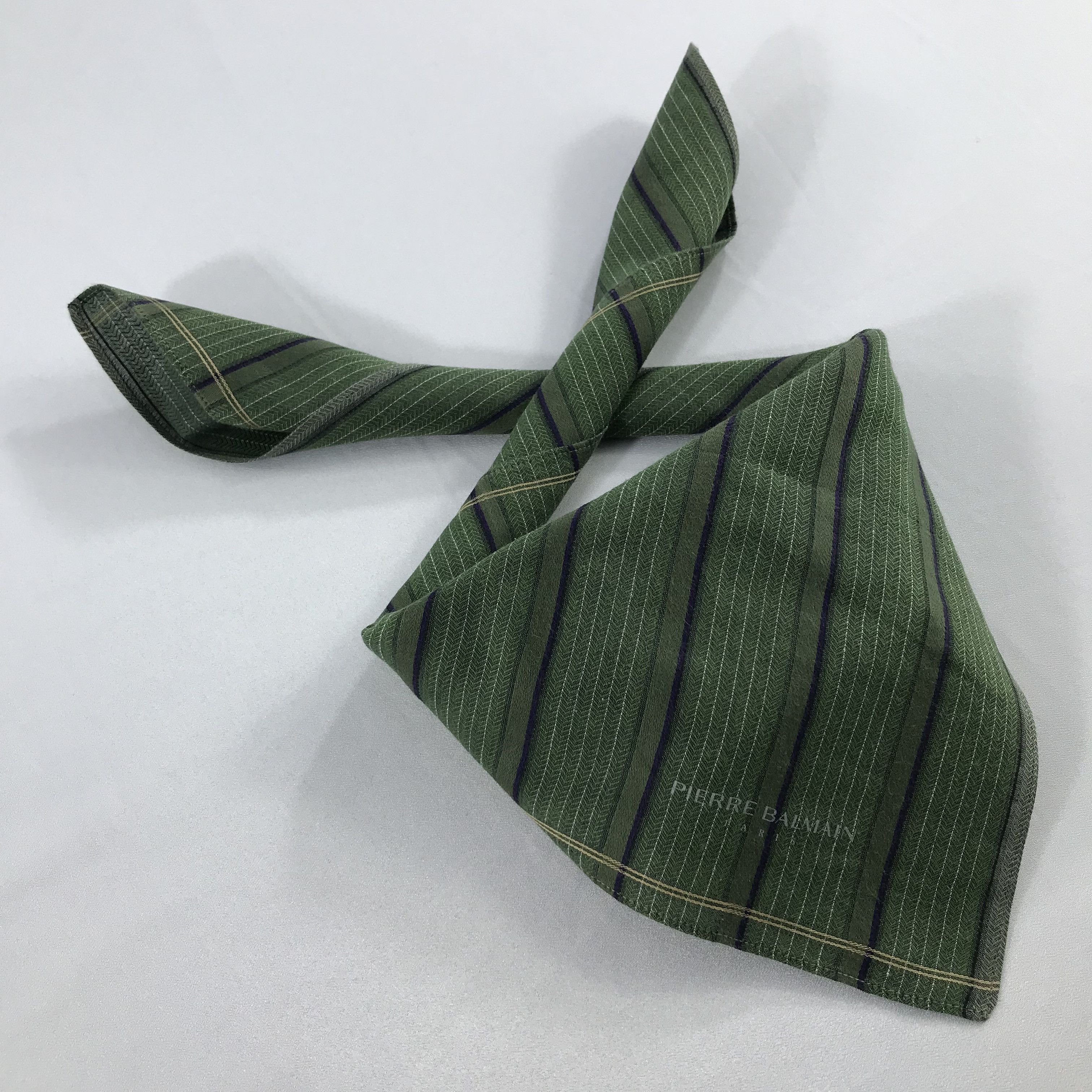 Pierre Balmain × Vintage Pierre Balmain Bandana / Handkerchief / Neckerchief - S2297 Size ONE SIZE - 4 Thumbnail