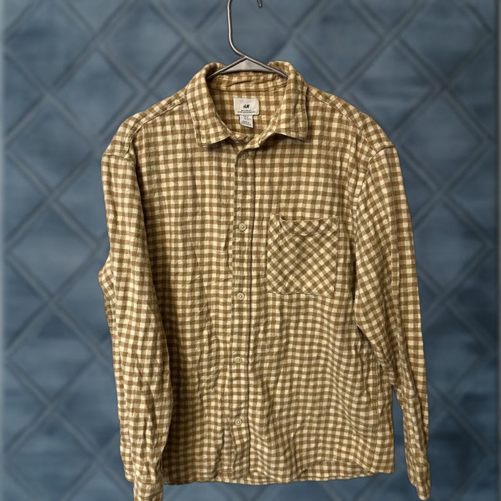 H&M H&M Mens Size Medium Relaxed Fit Brown Gingham Button-Up Shirt Shirt Men's Button-Up Brown White Casual Classic Cotton Long Sleeve Vintage: No Size US M / EU 48-50 / 2 - 1 Thumbnail