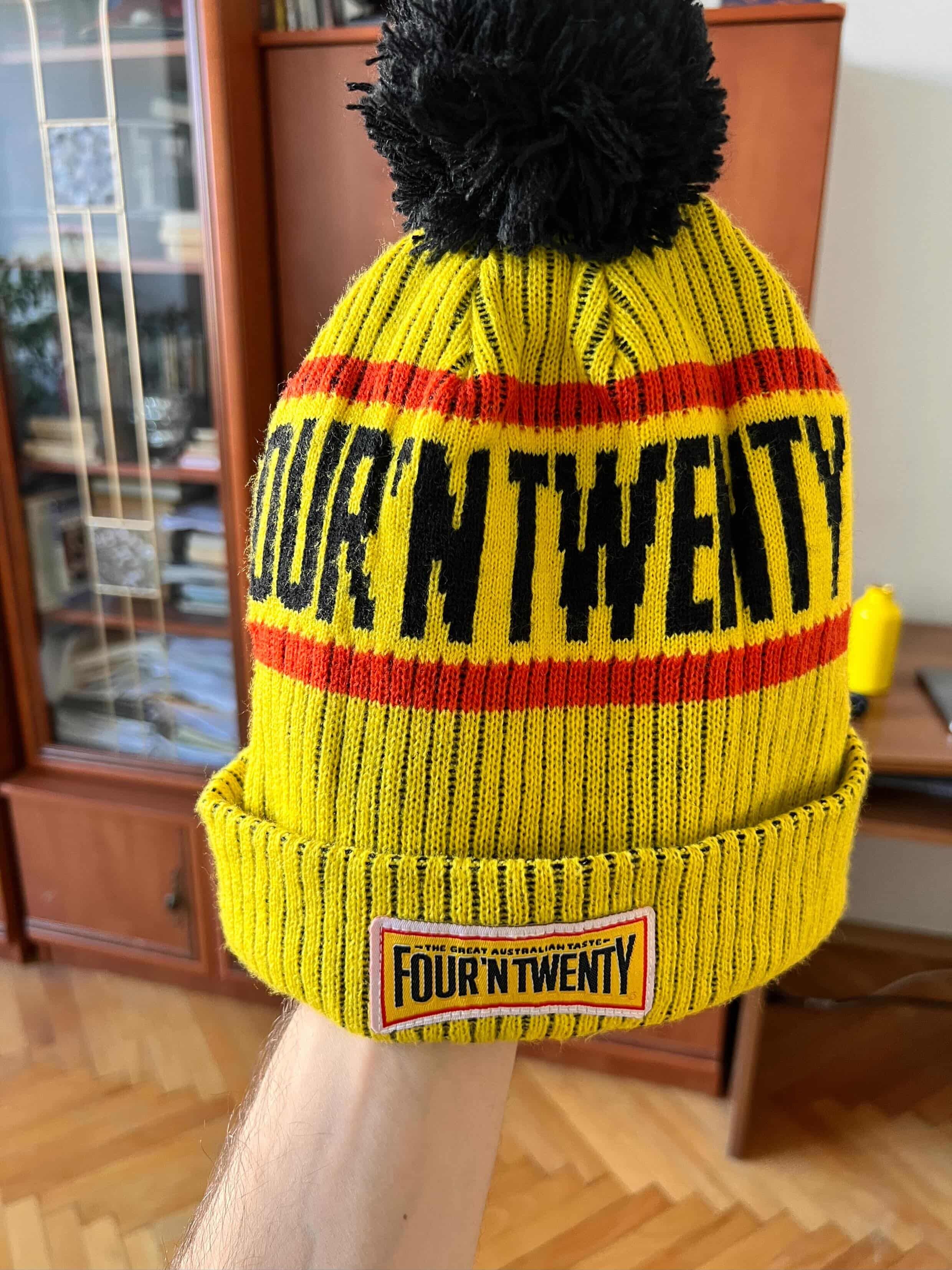 Vintage Four N’ Twenty Meat Pies Retro Y2K Yellow Knit Beanie Hat Size ONE SIZE - 4 Thumbnail