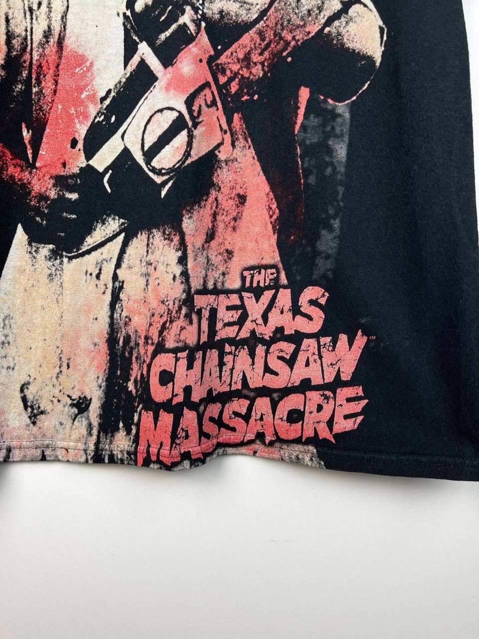Band Tees × Vintage The Texas Chainsaw Massacre horror movie t-shirts size M Size US M / EU 48-50 / 2 - 3 Thumbnail