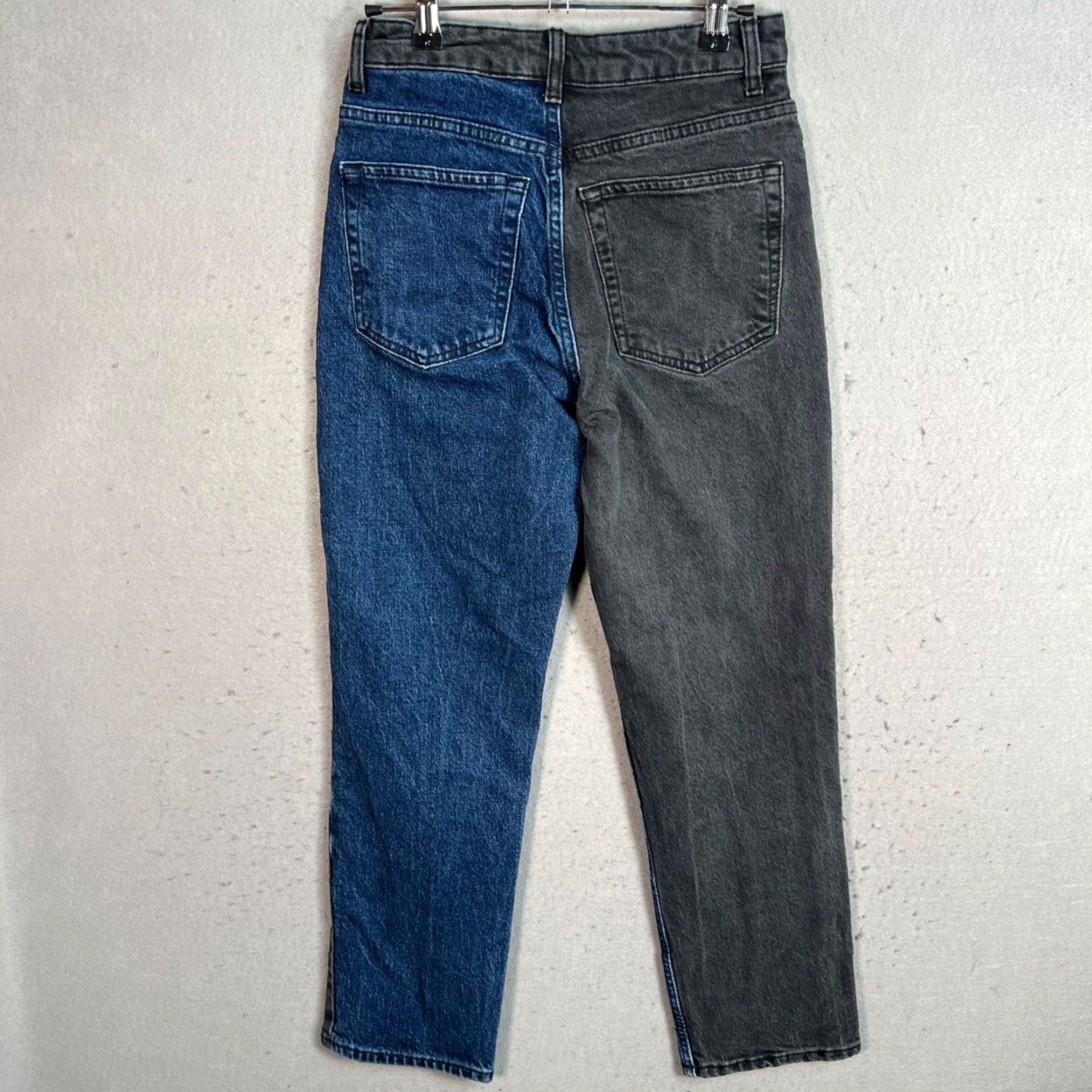 Topshop VINTAGE Topshop Two-Tone Straight Leg Jeans 26 x 32 Blue Black Denim Womens Size 26" / US 2 / IT 38 - 2 Thumbnail