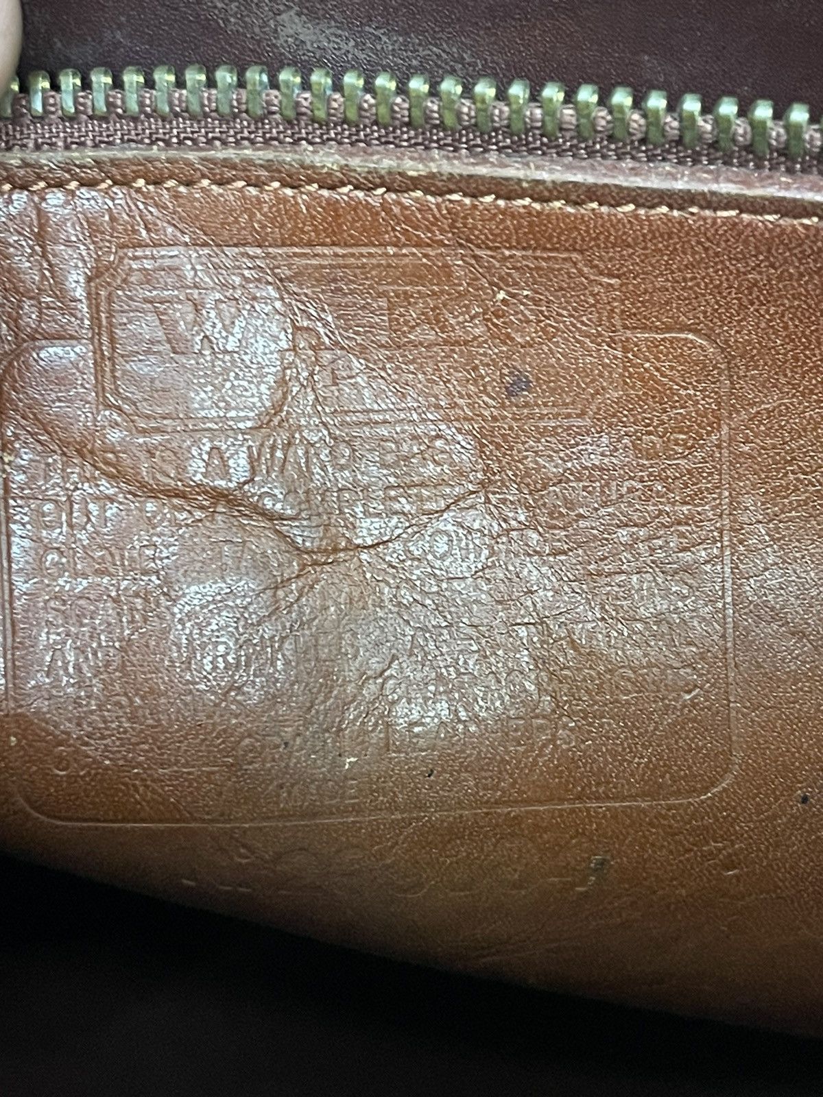 Japanese Brand Full Leather Patina Wako Cross Body Bag 4🟩 Size ONE SIZE - 23 Thumbnail