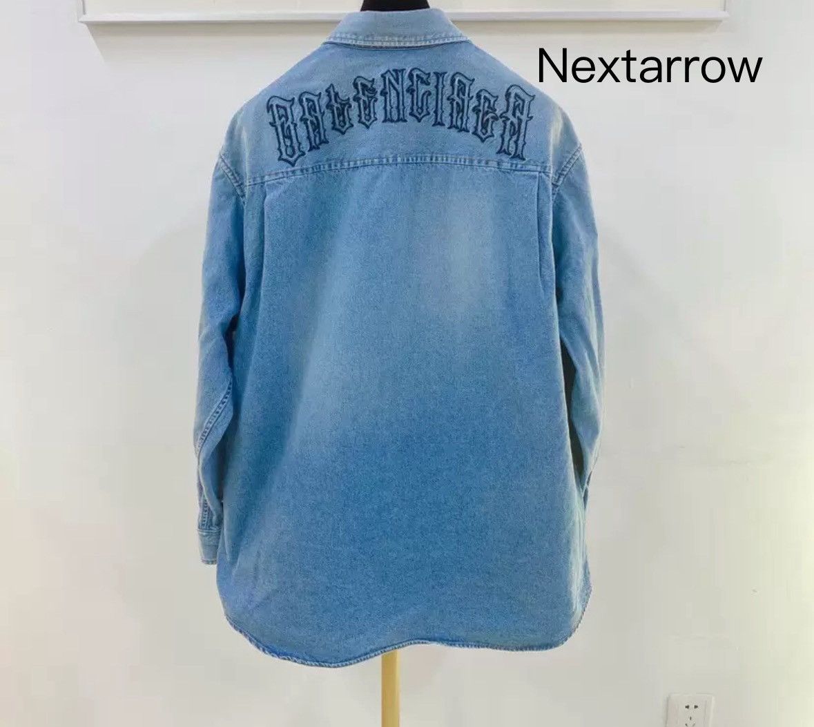 Balenciaga Balenciaga gradient denim jacket2412-Nextarrow Size US S / EU 44-46 / 1 - 2 Thumbnail